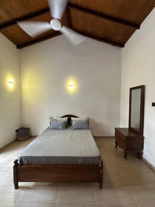 Spacious 3-Bedroom House in Colombo view 5