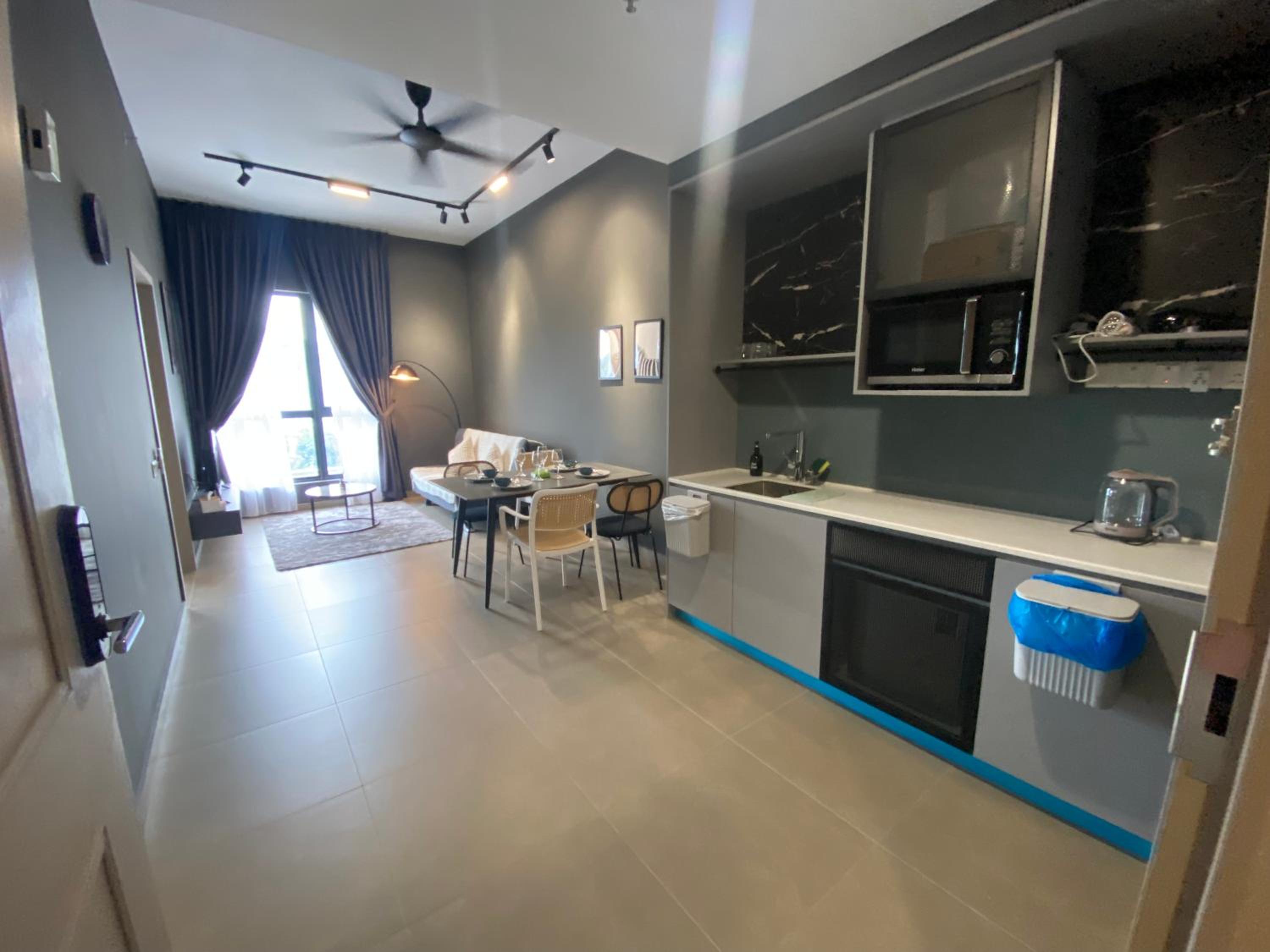 One Utama 3km away cozy 2 rooms photo 1
