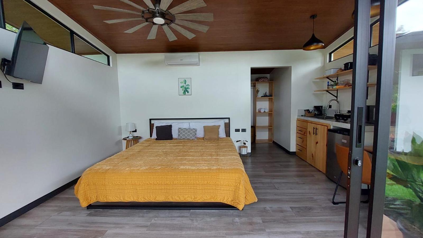 Natura Bungalows