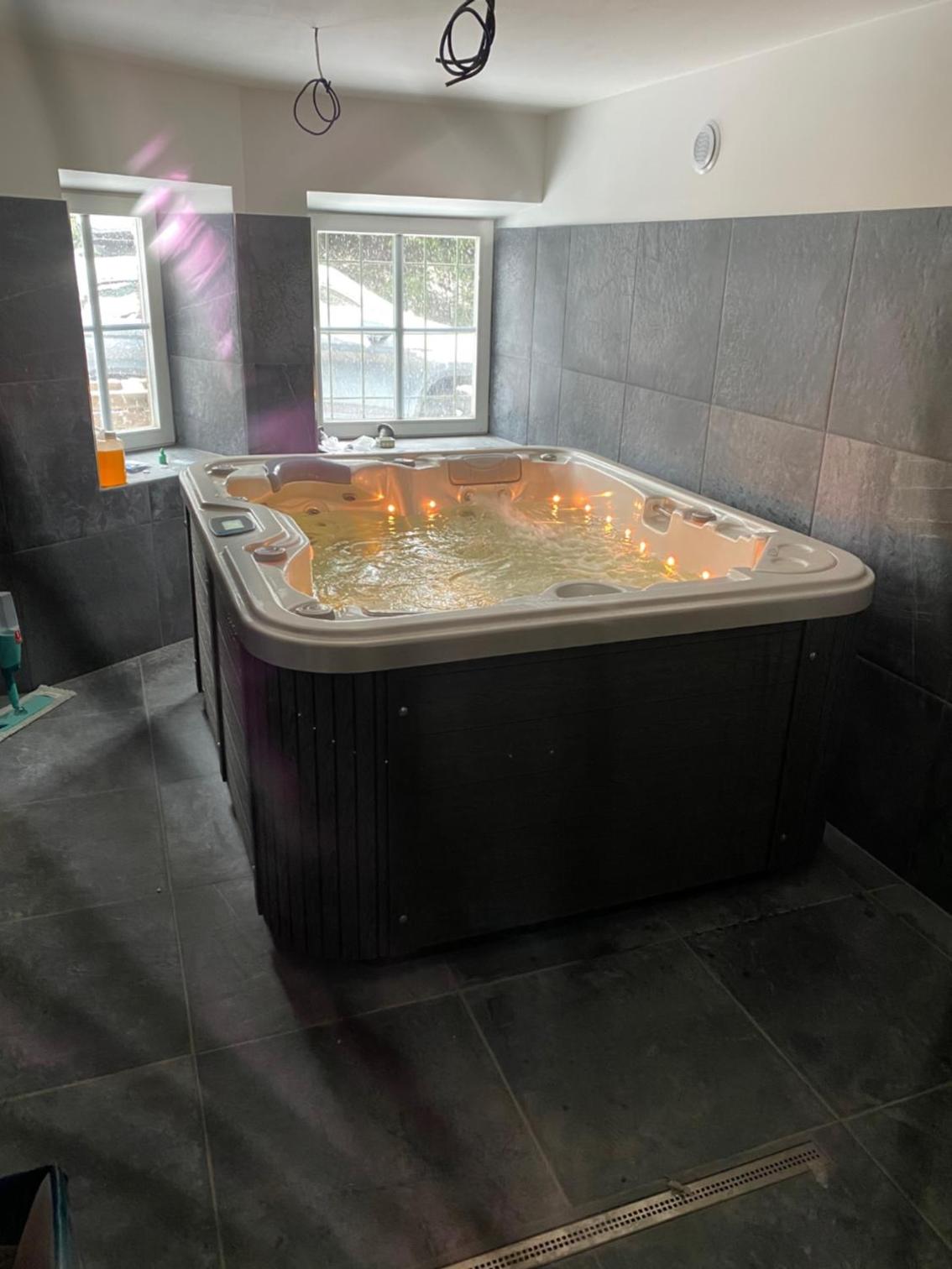 Vila Tanvald s wellness a wallboxem