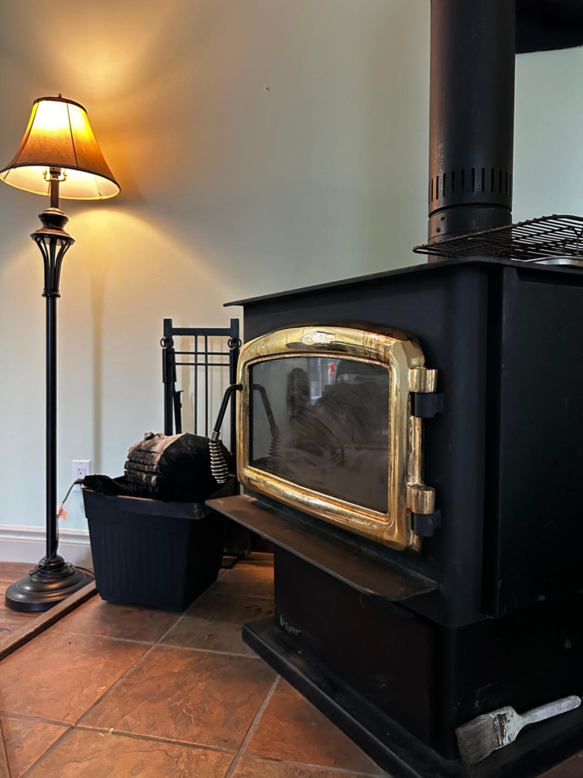 Entire Farmhouse 1 Hr from Toronto