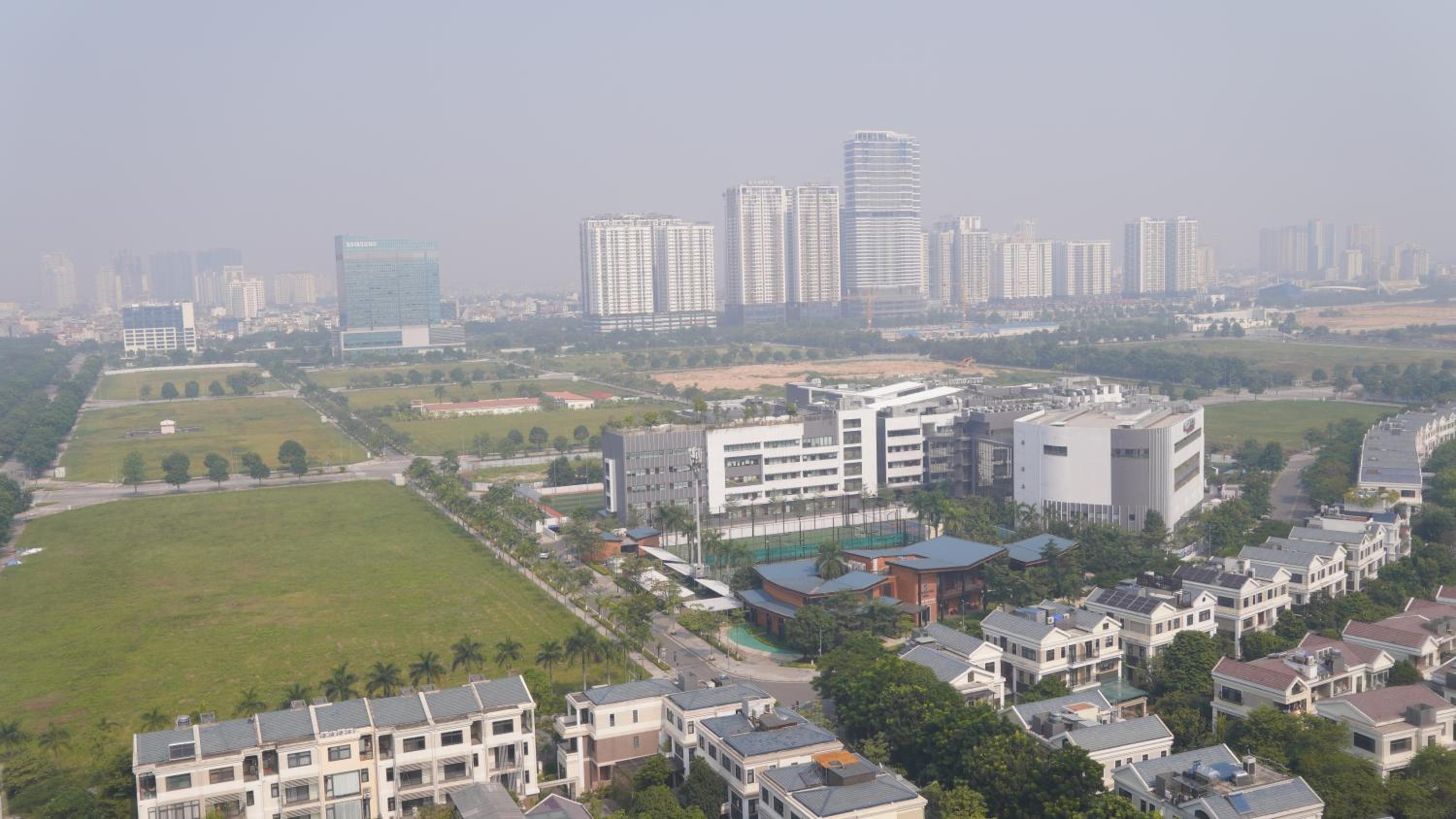 Starlake Daewoo 2Brs Apartment near West Lake