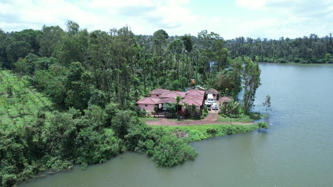 Photo 79