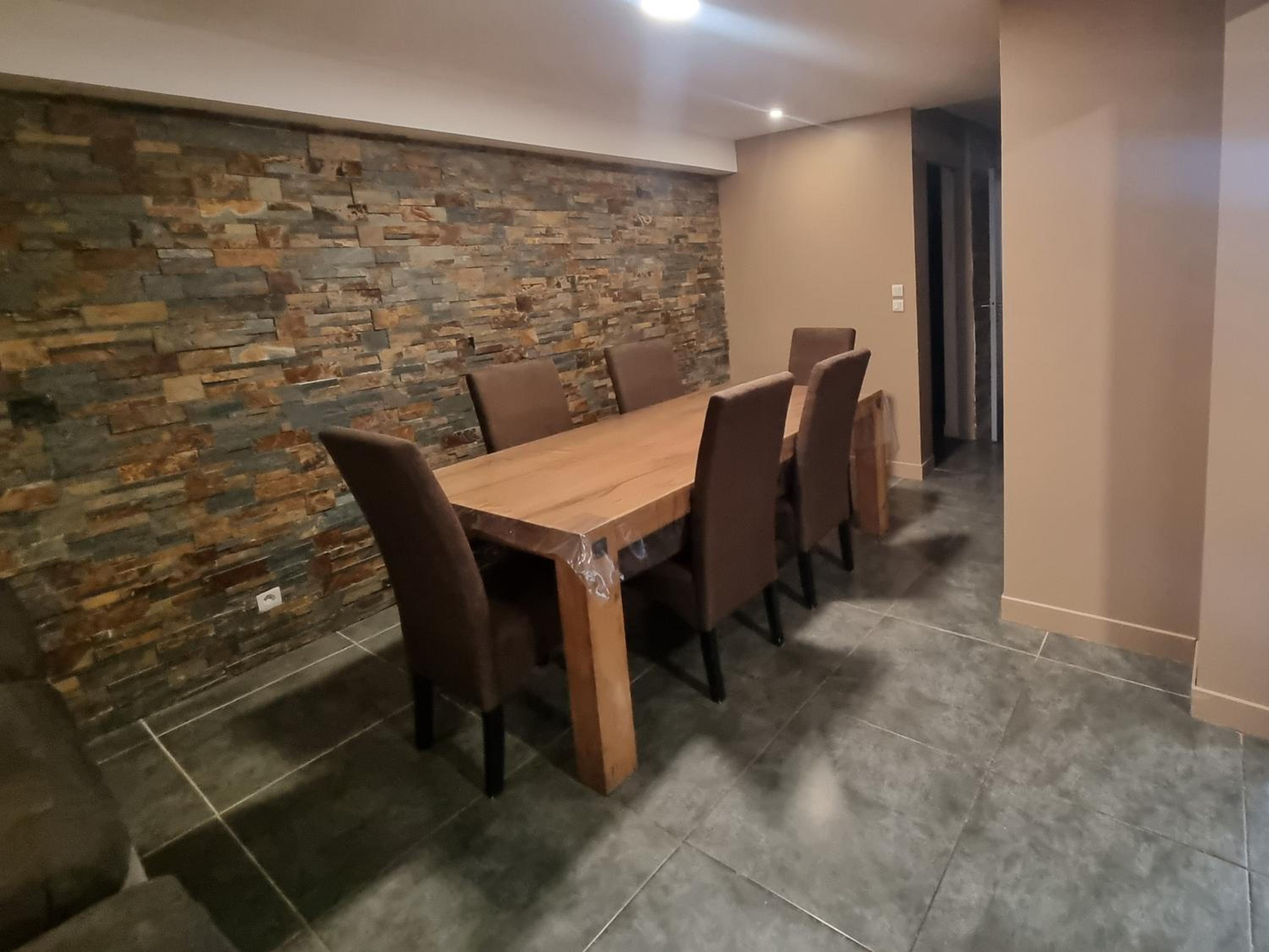 Maison avec piscine chauffée, jacuzzi et sauna 6 chambres view 5