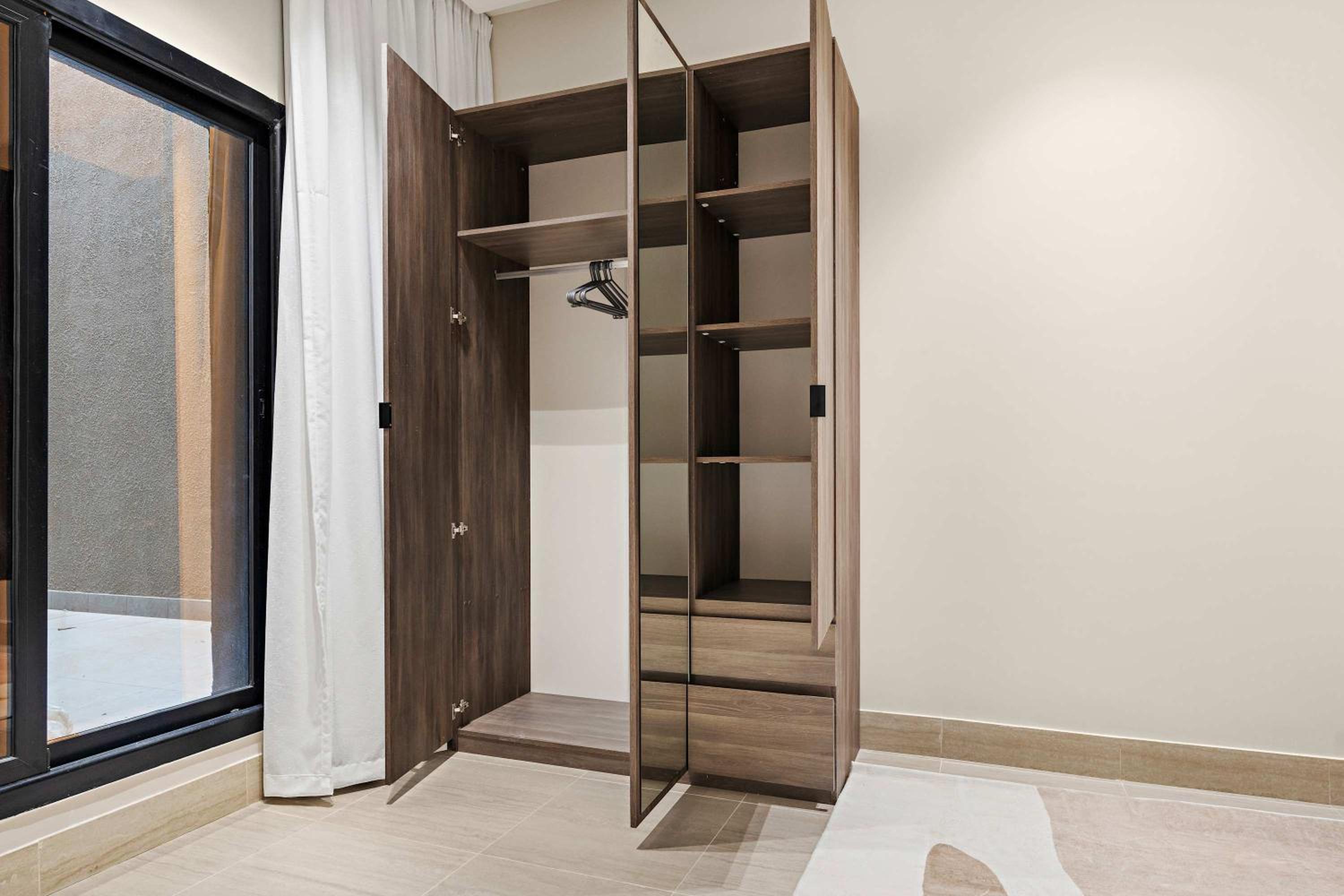 Silkhaus Luxury 3BDR Quturba in Al Mahmal 70