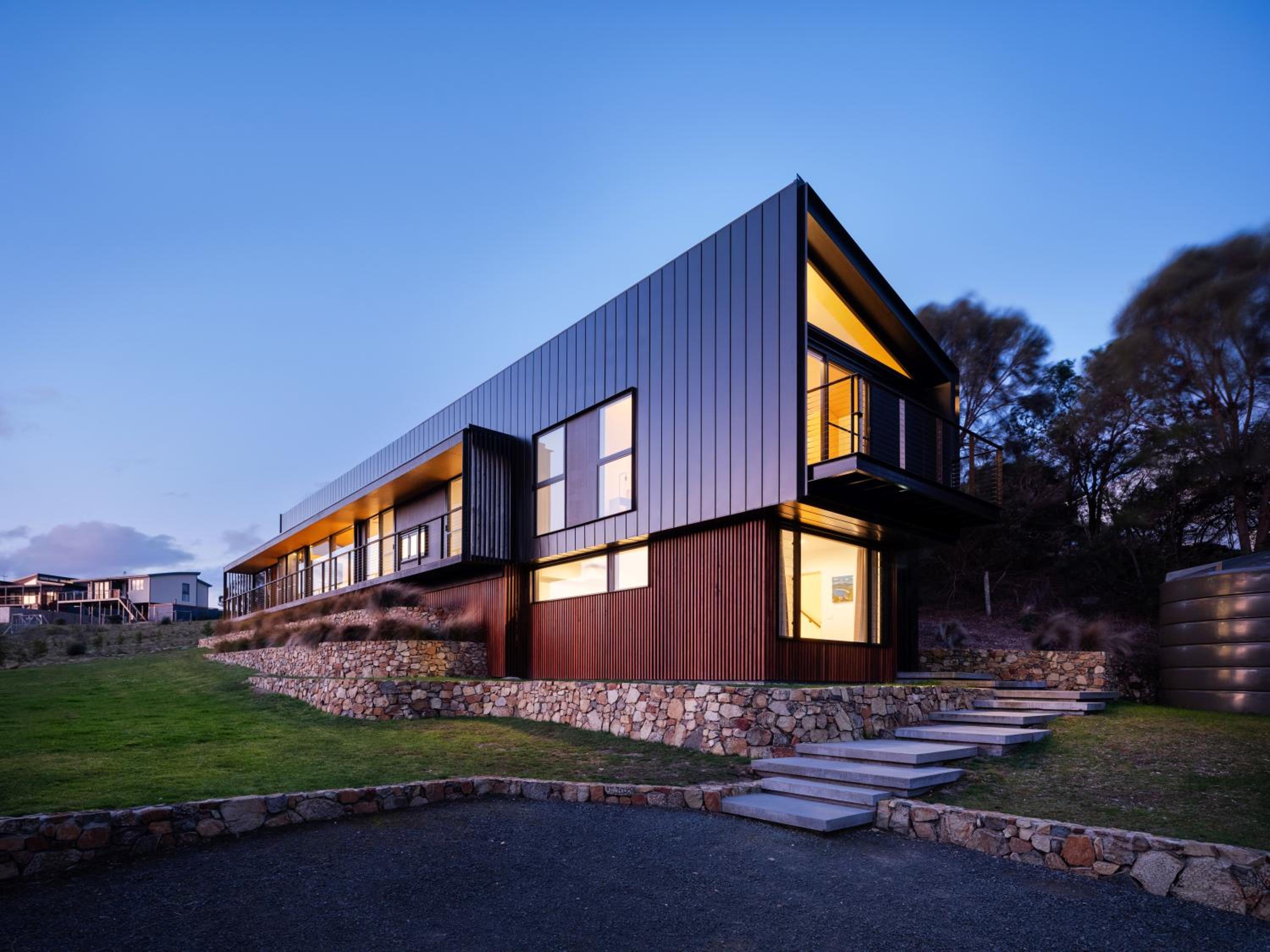 Atelier on Freycinet - Beachside Property