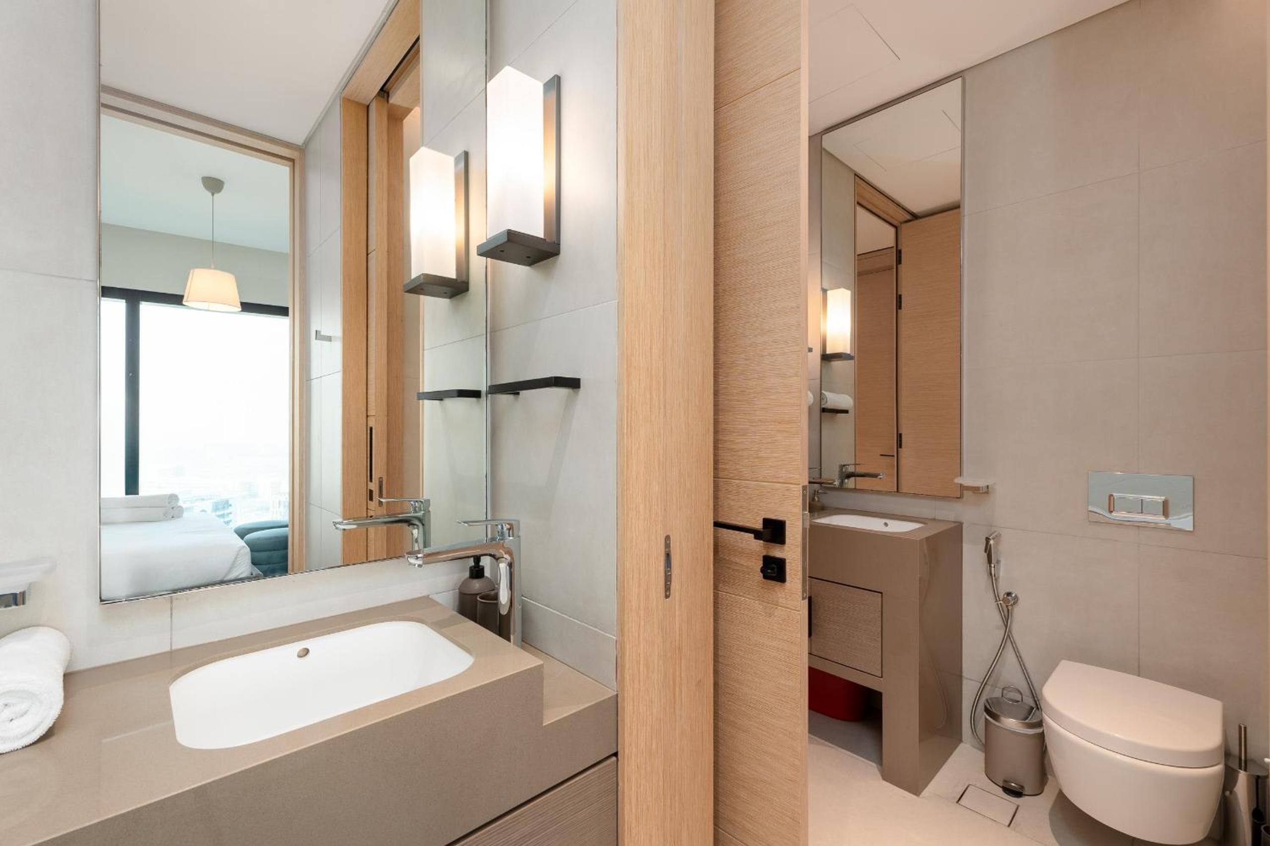 Address JBR Marina View, Jumeirah Beach Residence, Dubai Marina - Mint Stay