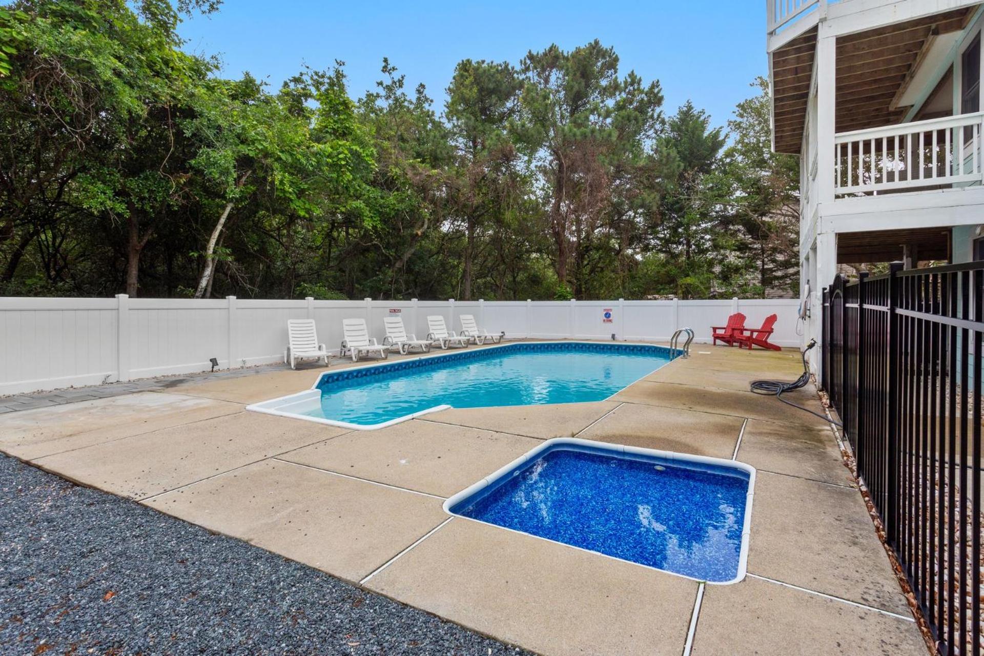 3057 - Olive the Beach view 3