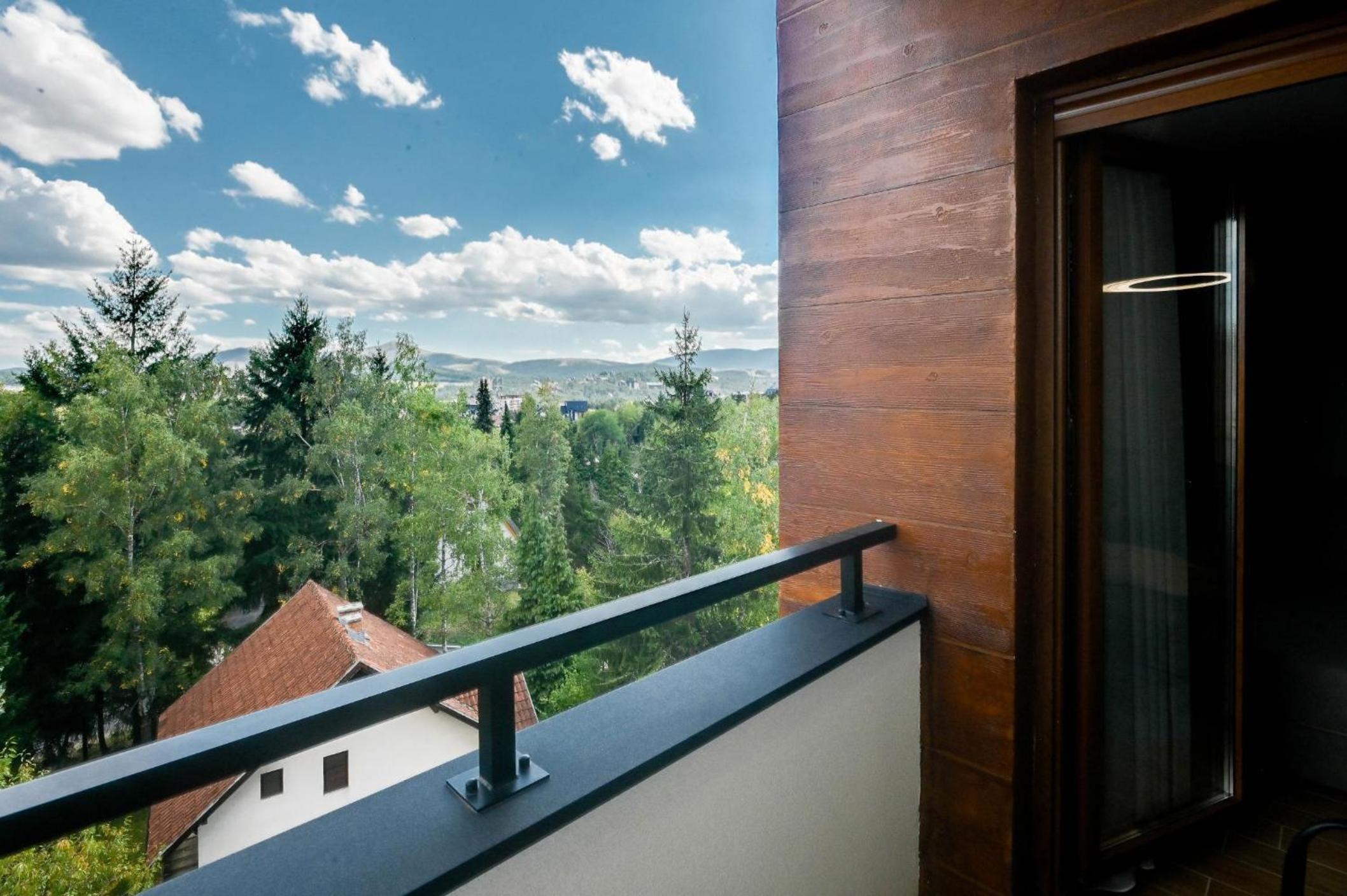 Apartman Viktor - Prestige Forest view 3