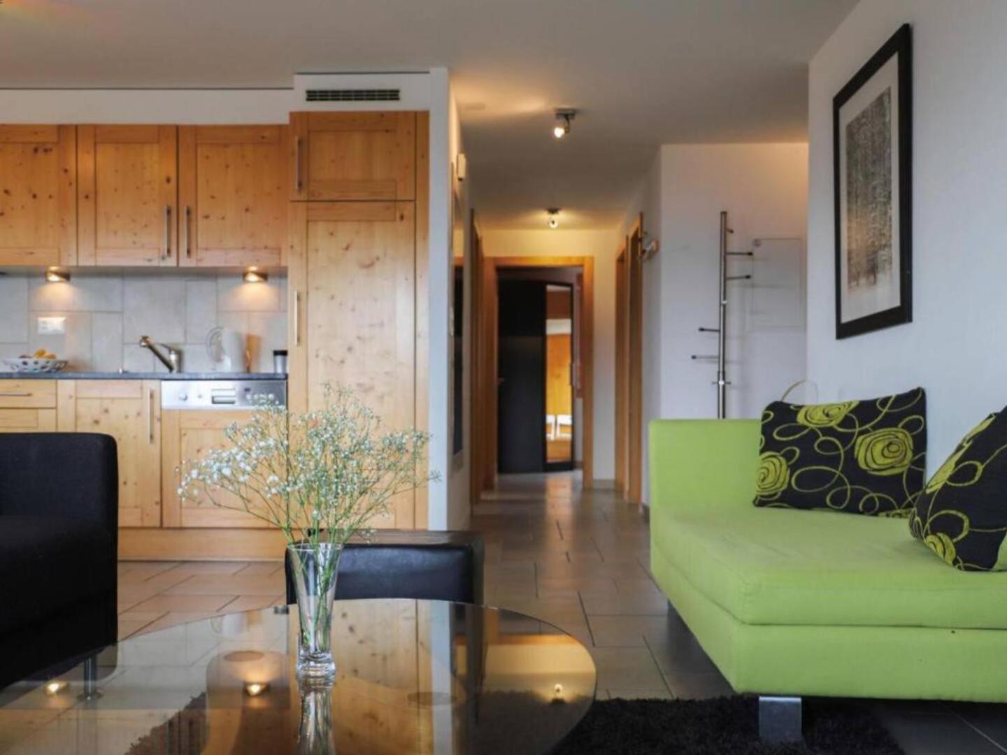 Domaine des Reines D14, 4-bedrooms with fabulous indoor pool