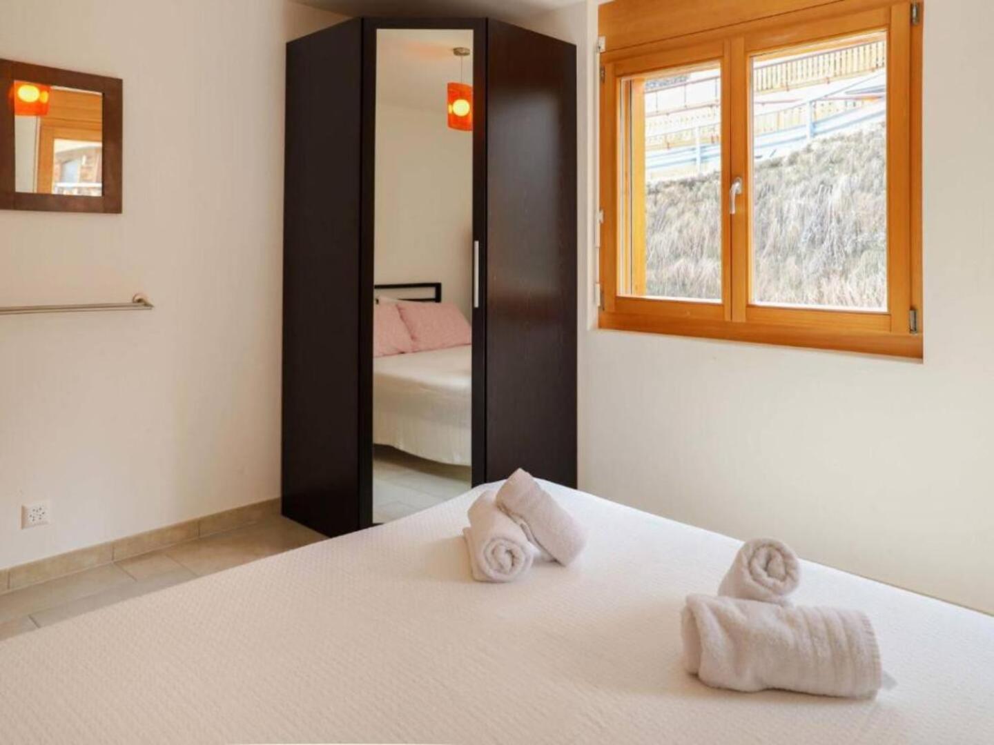 Domaine des Reines D14, 4-bedrooms with fabulous indoor pool