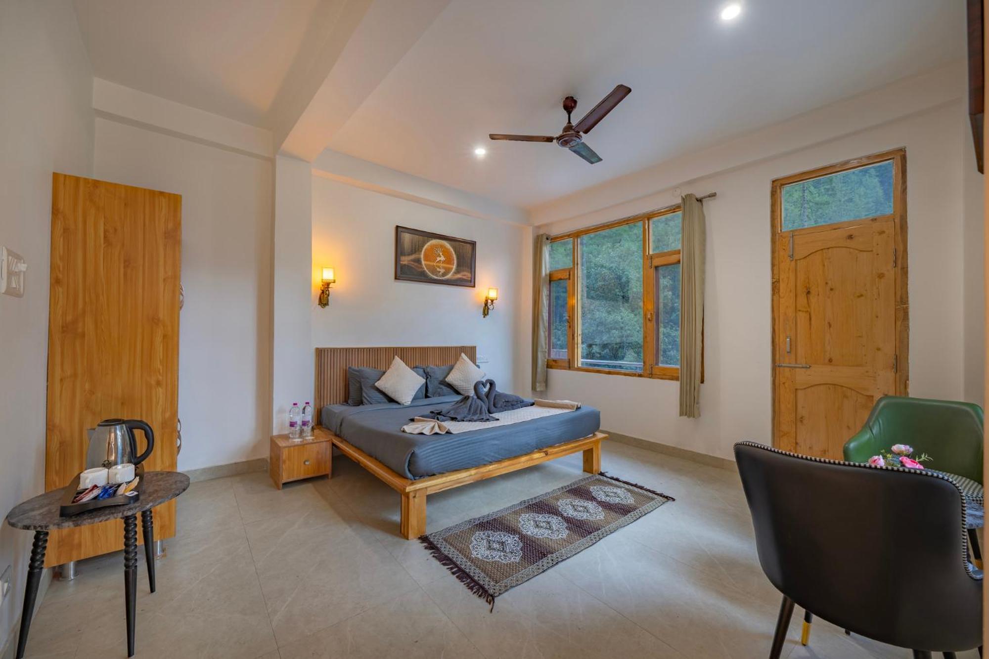 Echor Palm Bliss Resort, Kasol view 4