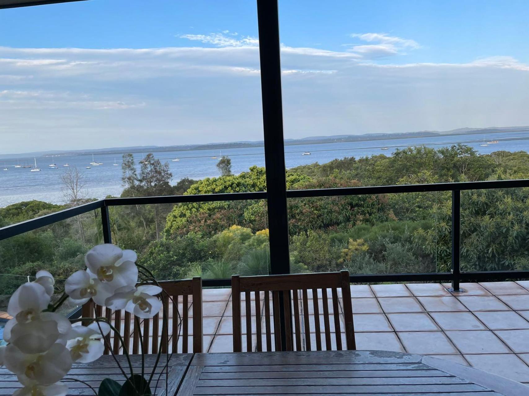 Waterfront Entire Luxury House with Bay View and Pool