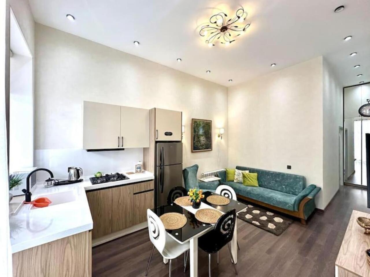 Stylish Urban Apt at the center