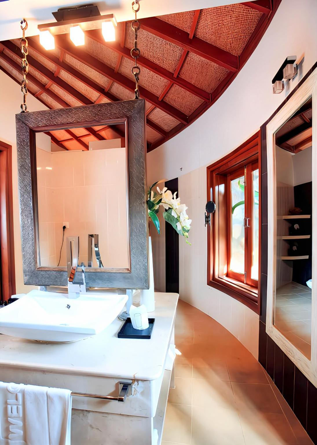 Nataya Round House Coral Bay Resort