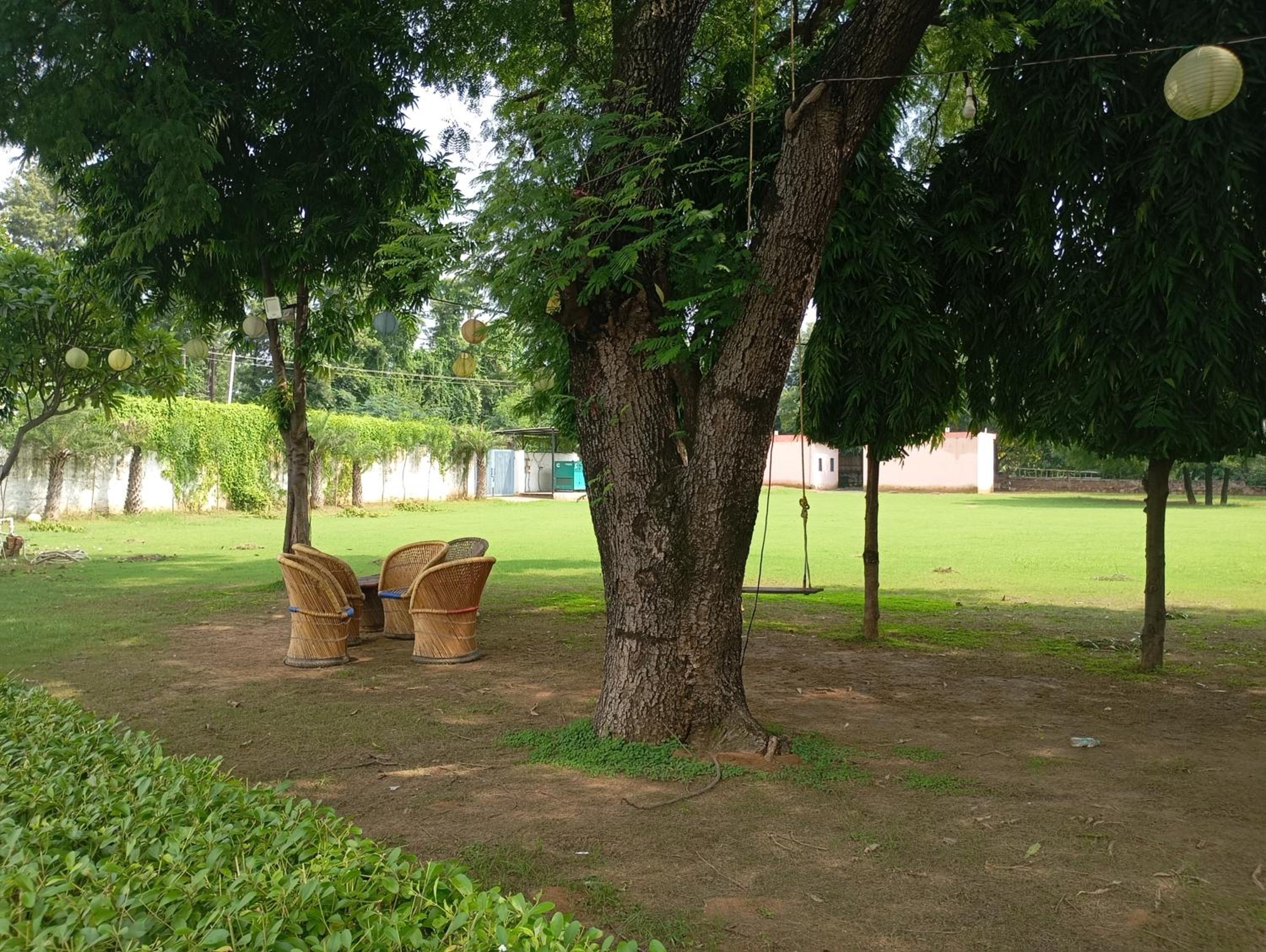 7BR Farmhouse With Private Pool by Especial Rentals