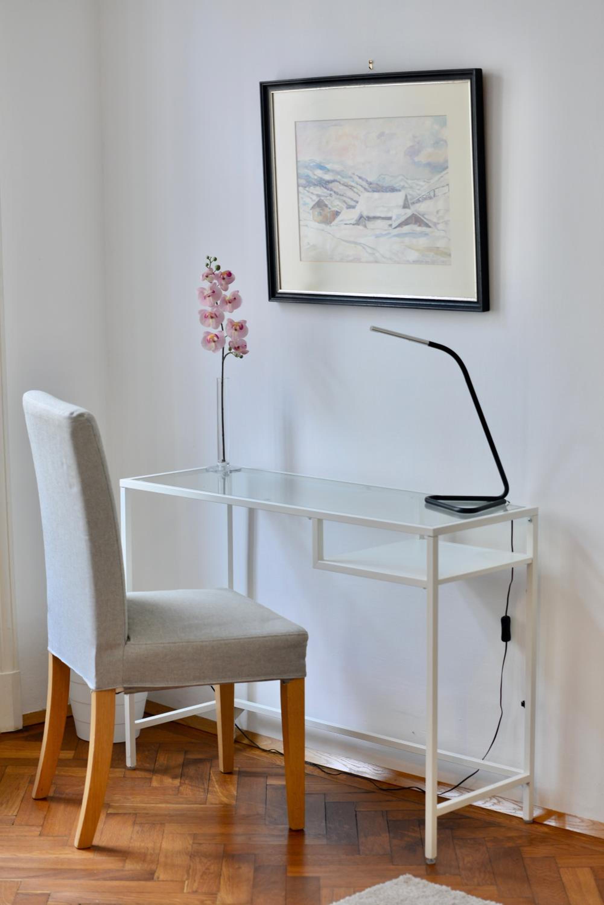 Central & Charming Viennese Flat