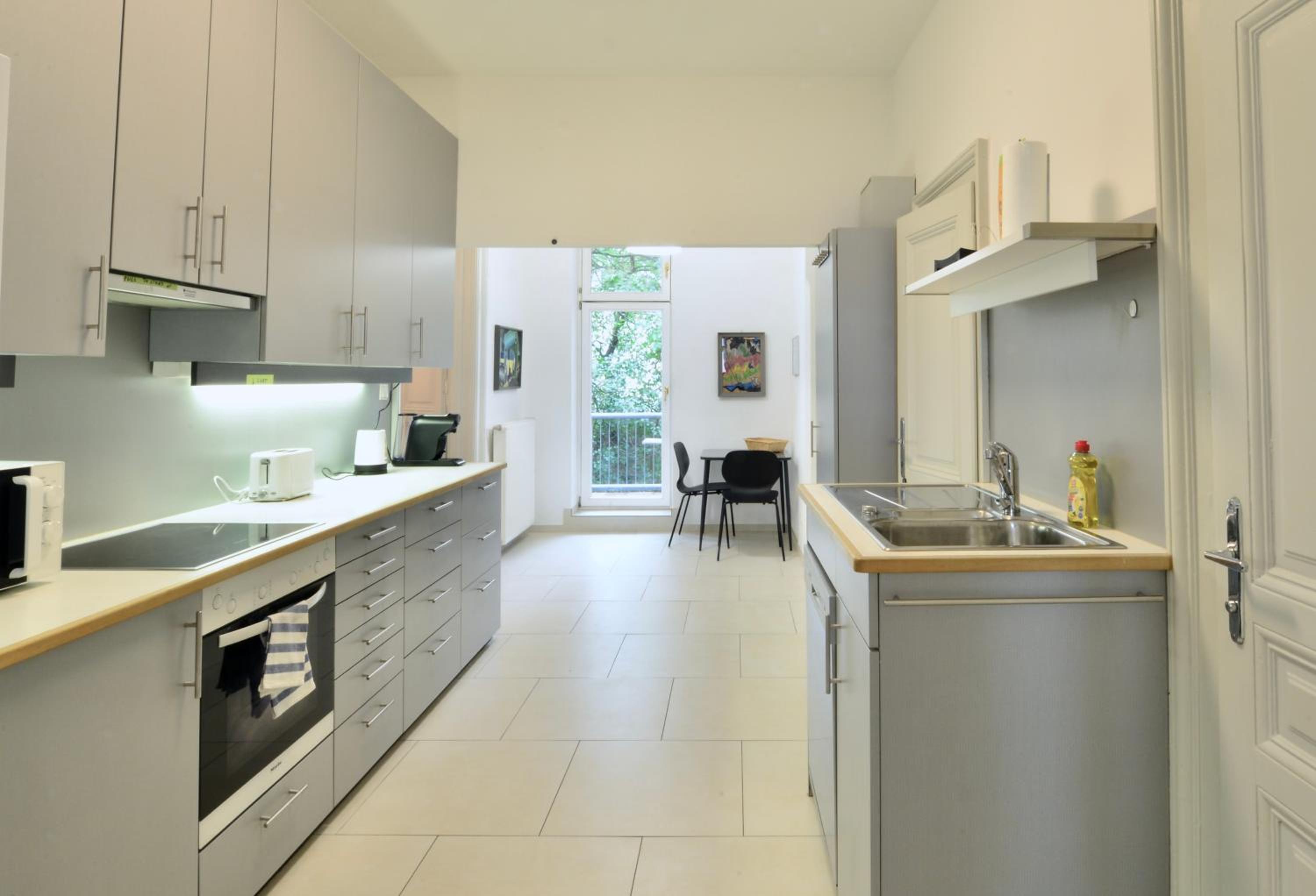 Central & Charming Viennese Flat