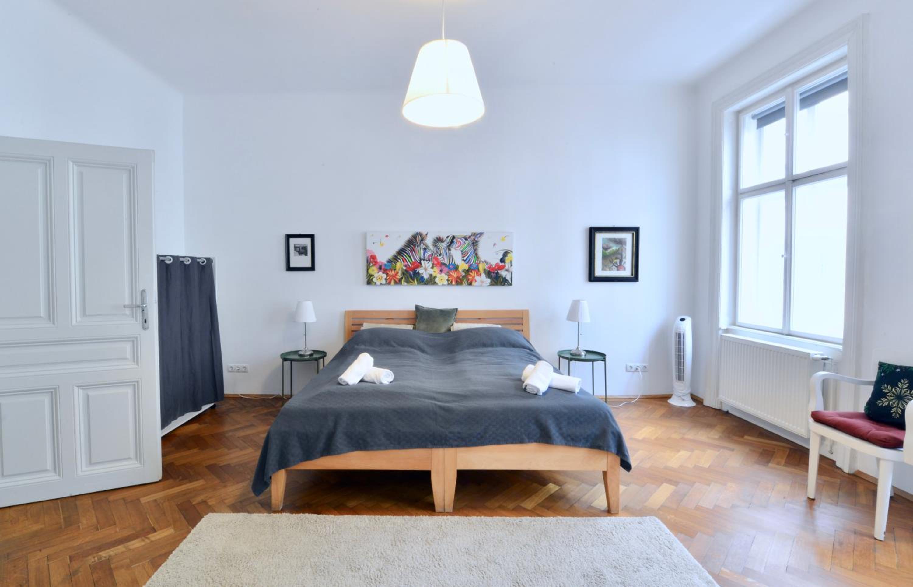 Central & Charming Viennese Flat