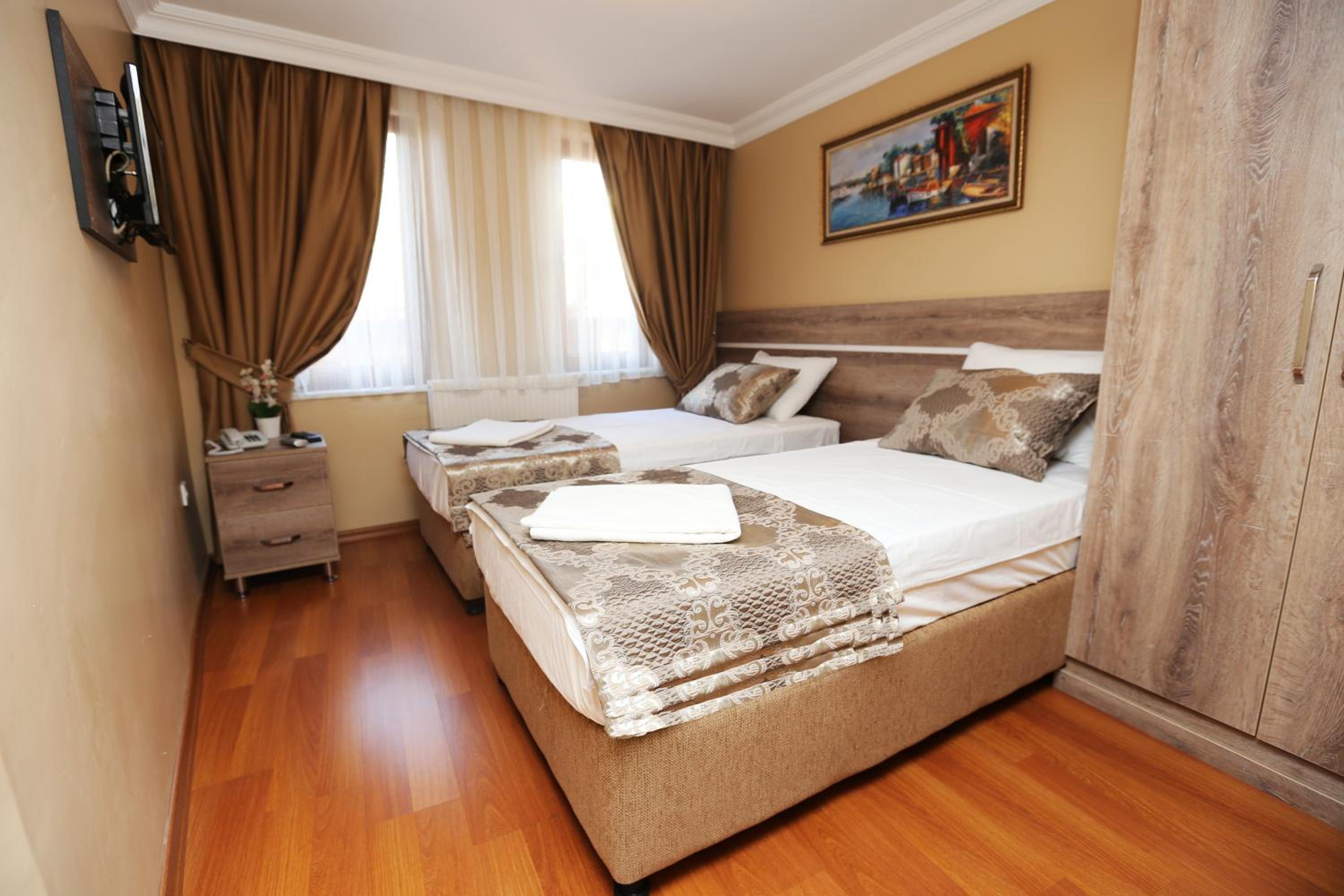 My Holiday Time Otel - Image 47