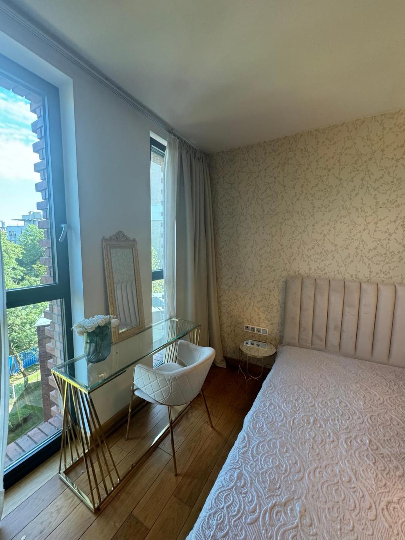 Sofia South Park Luxury Apartment