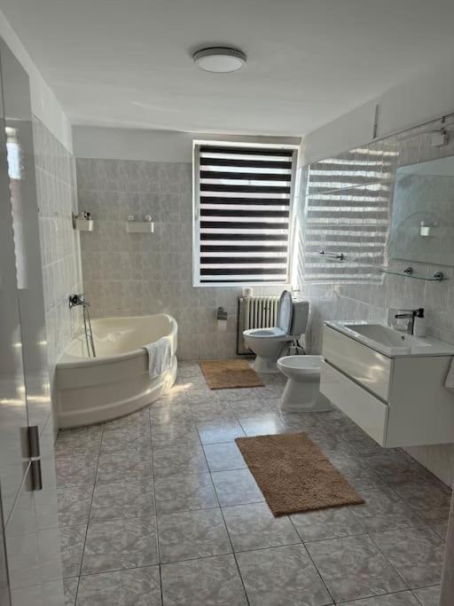 Arini Luxury Apartment view 2