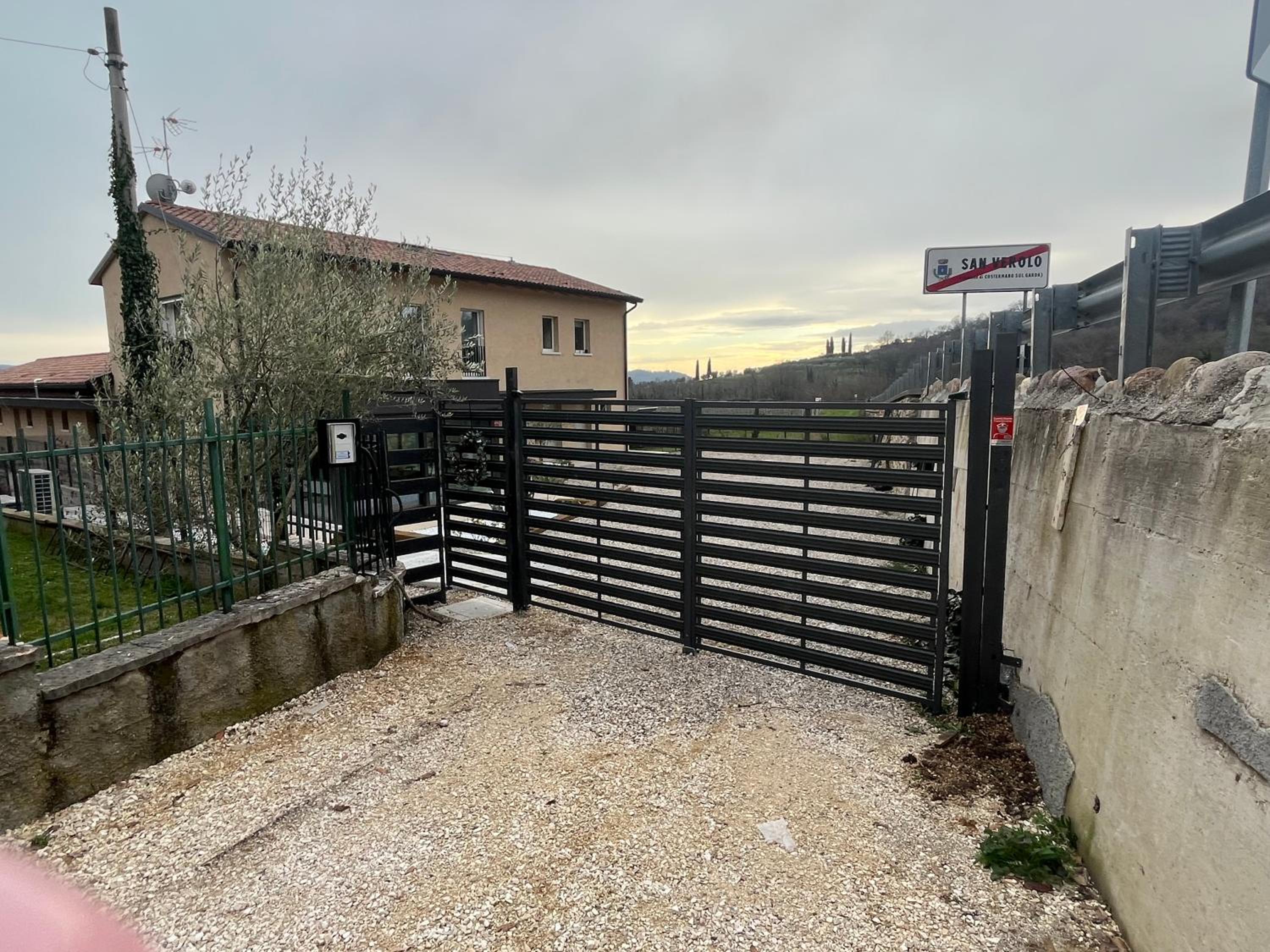 Italianflat - Casa Ulivi del Garda with Swimmingpool and FREE parking, view 2