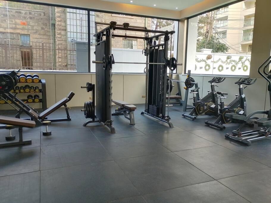Studio in Kileleshwa with Gym, Pool, Netflix, Washer