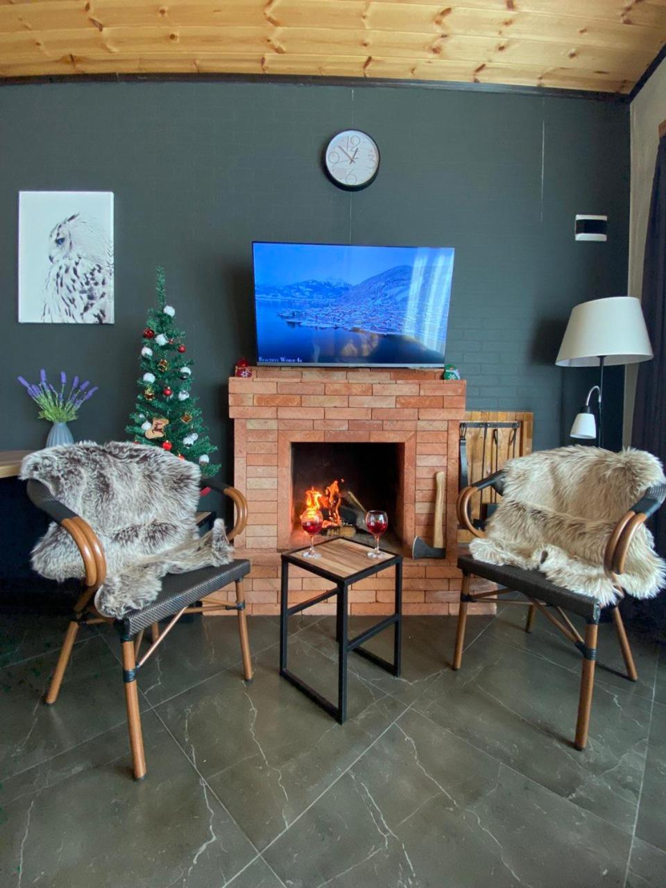 TwinSide Chalet Bakuriani