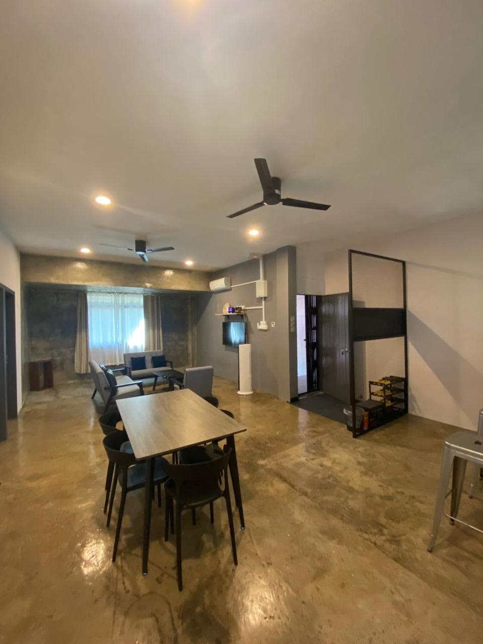 JW Homestay (ShopHouse Lv2) photo 6