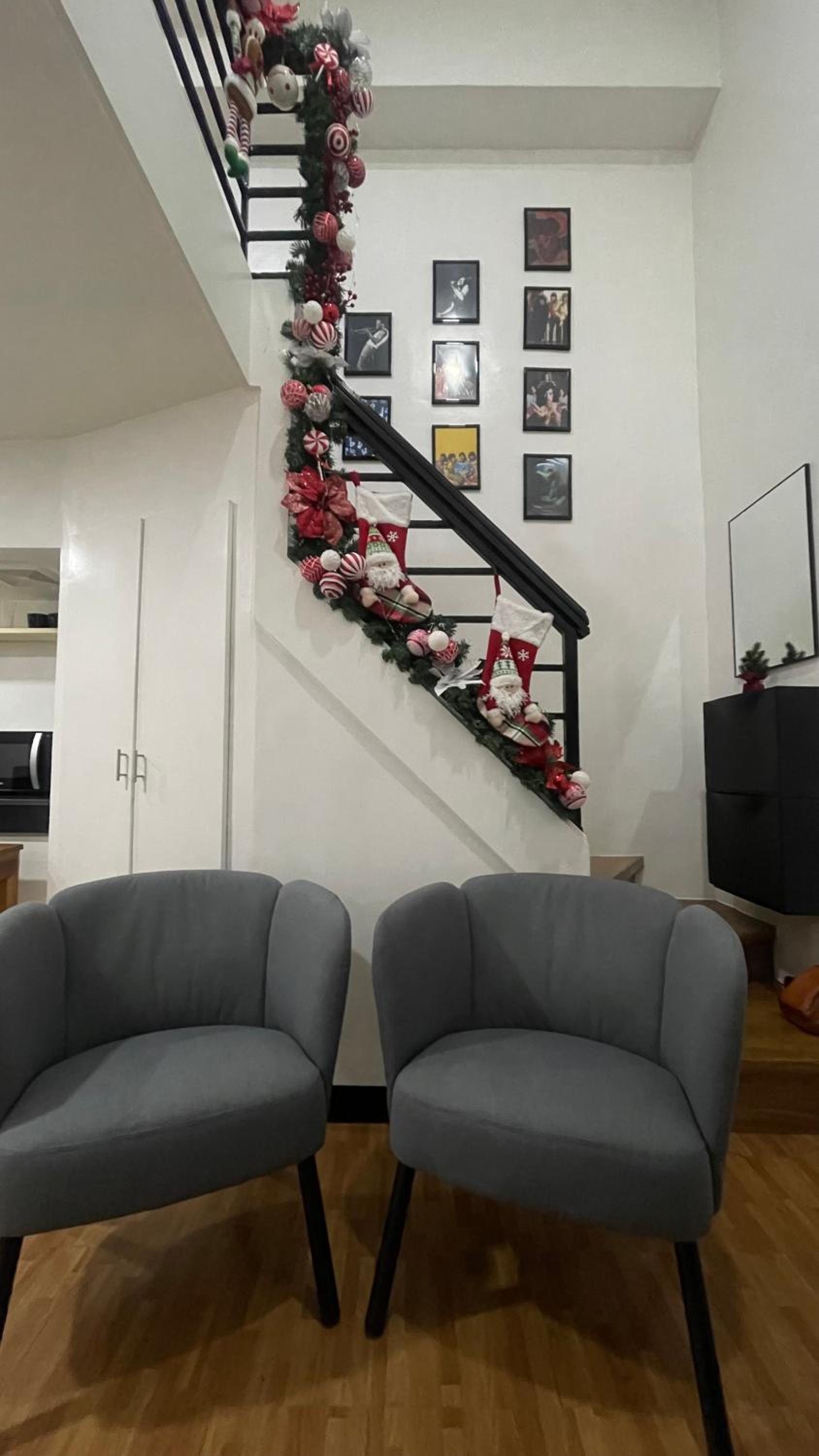 Modern Condo for Group, with Kitchen, Wi-Fi & Netflix, Near MRT Boni view 4
