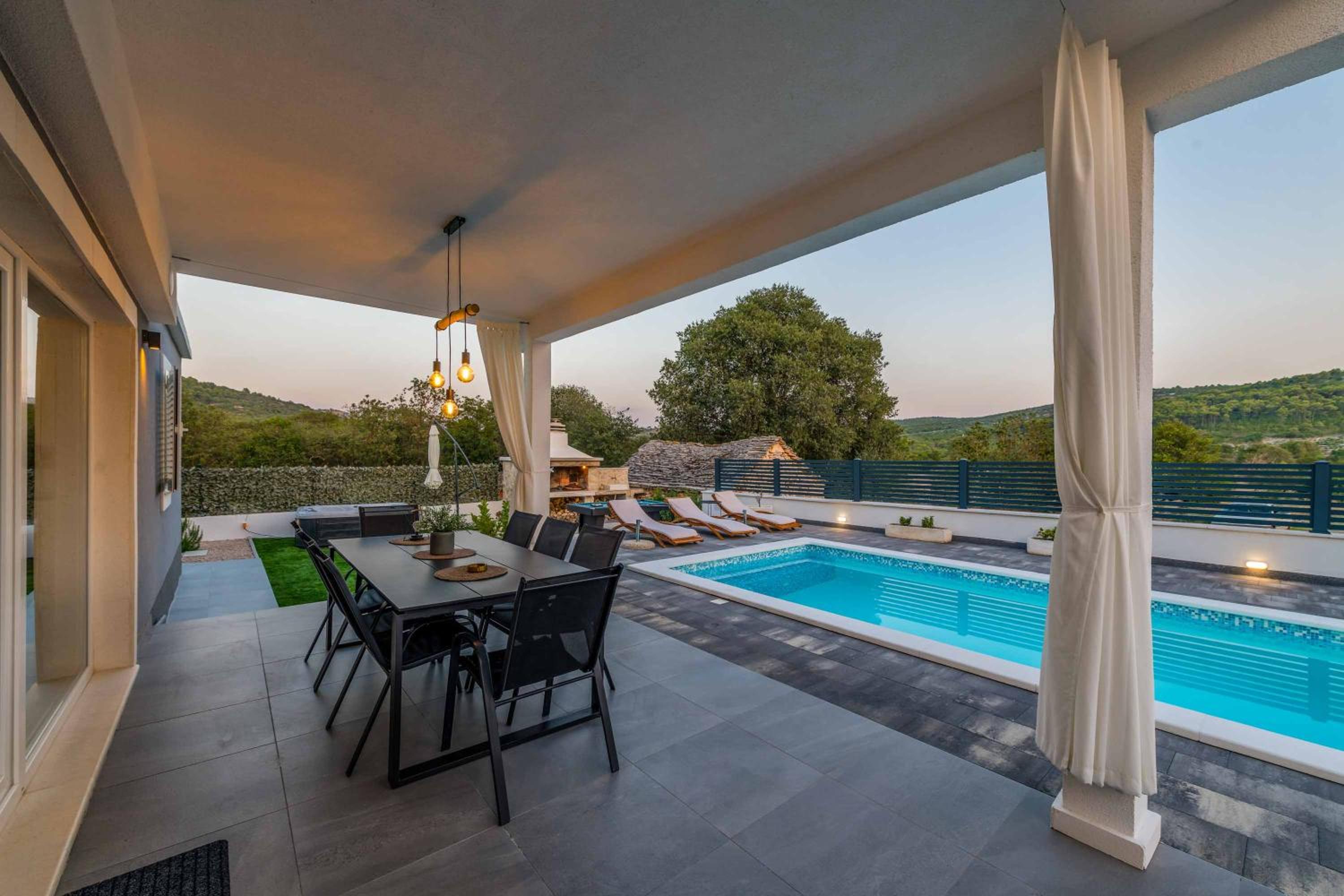 Villa Tranquil Rest view 3