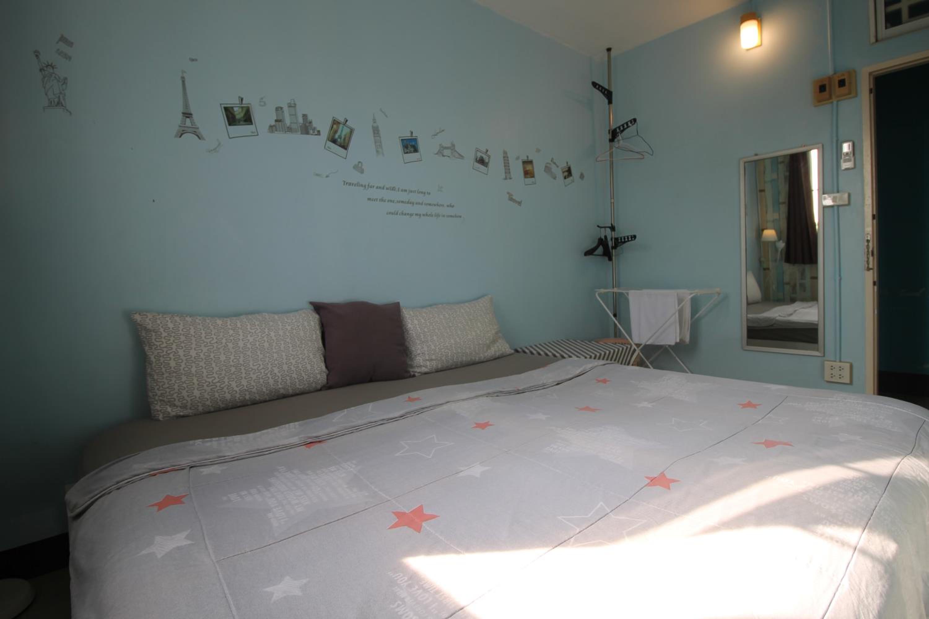 Baan Nampetch Hostel