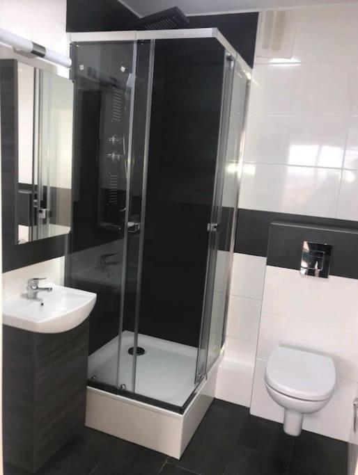 1 Room 1 Bathroom 3 Guests Apartment Olympiastadion 600m