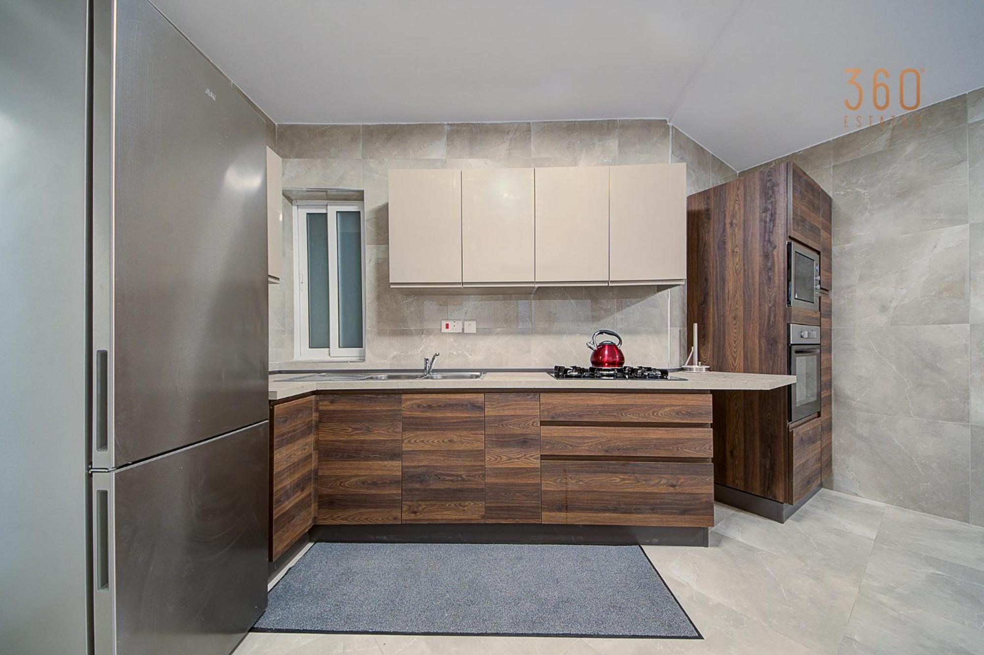 Lovely 2BR home with Backyard & Sofabed in Gzira by 360 Estates view 2