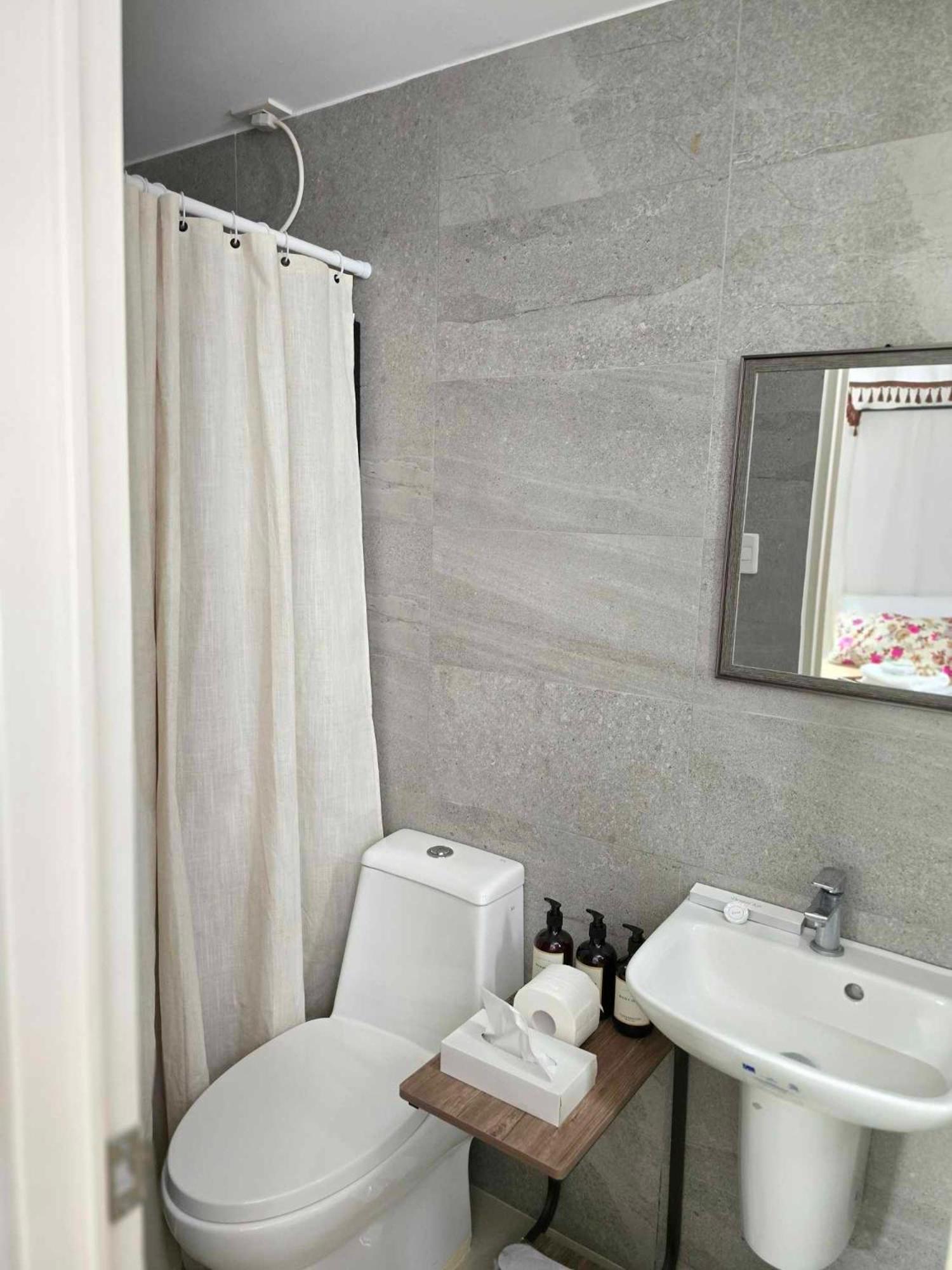 Vintage charm meets modern relaxation near Araneta view 4