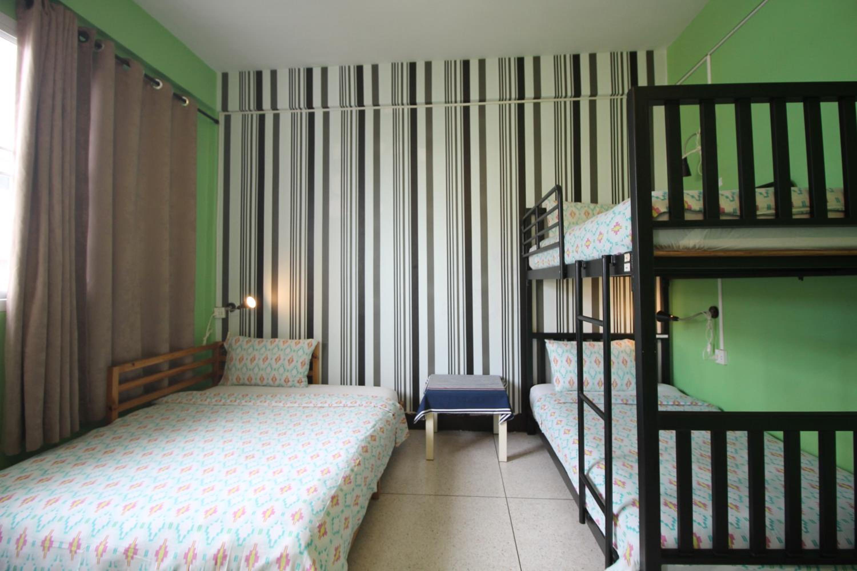 Baan Nampetch Hostel