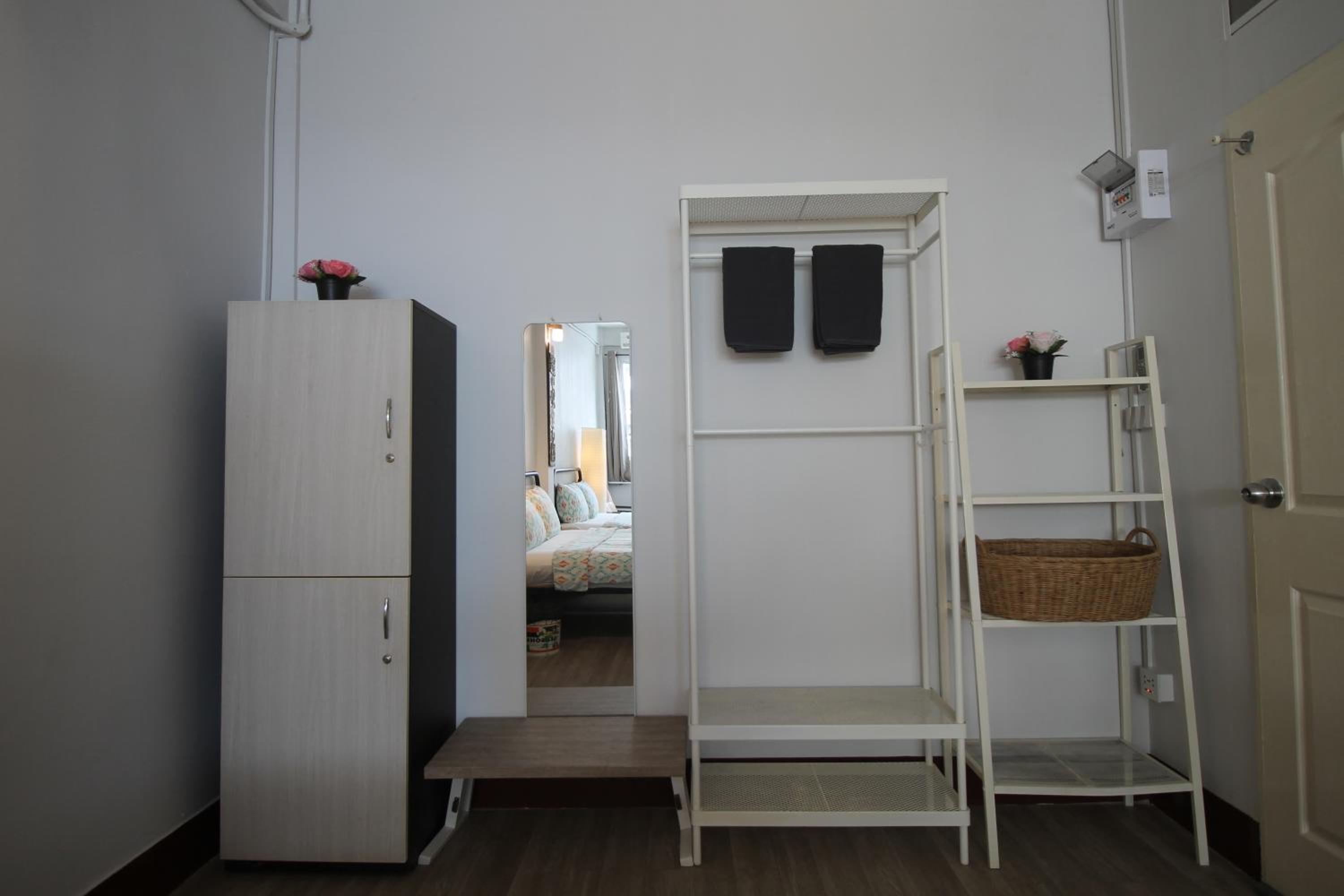 Baan Nampetch Hostel