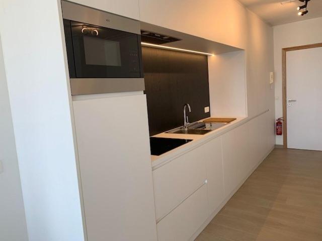 Super Modern Studio with Sea View T66