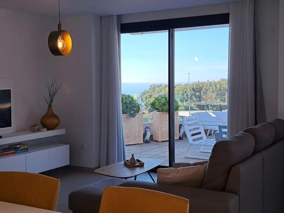Photo 33