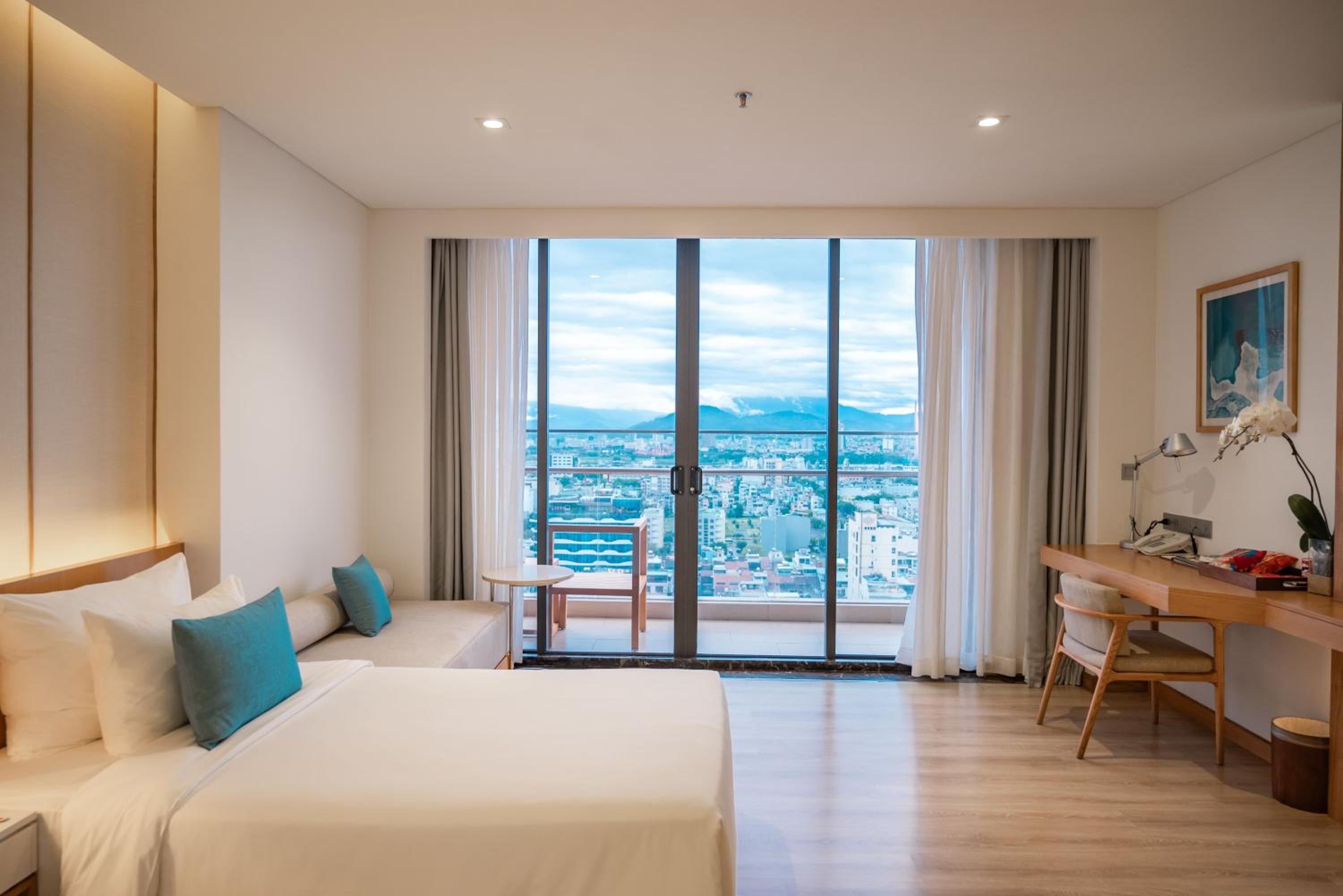 TMS Hotel Da Nang Beach 73