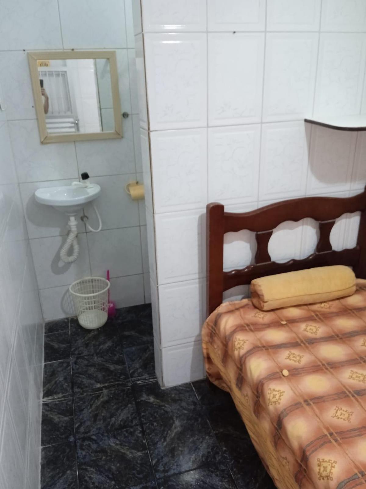 Hostel Casa Lopes em Itapuã