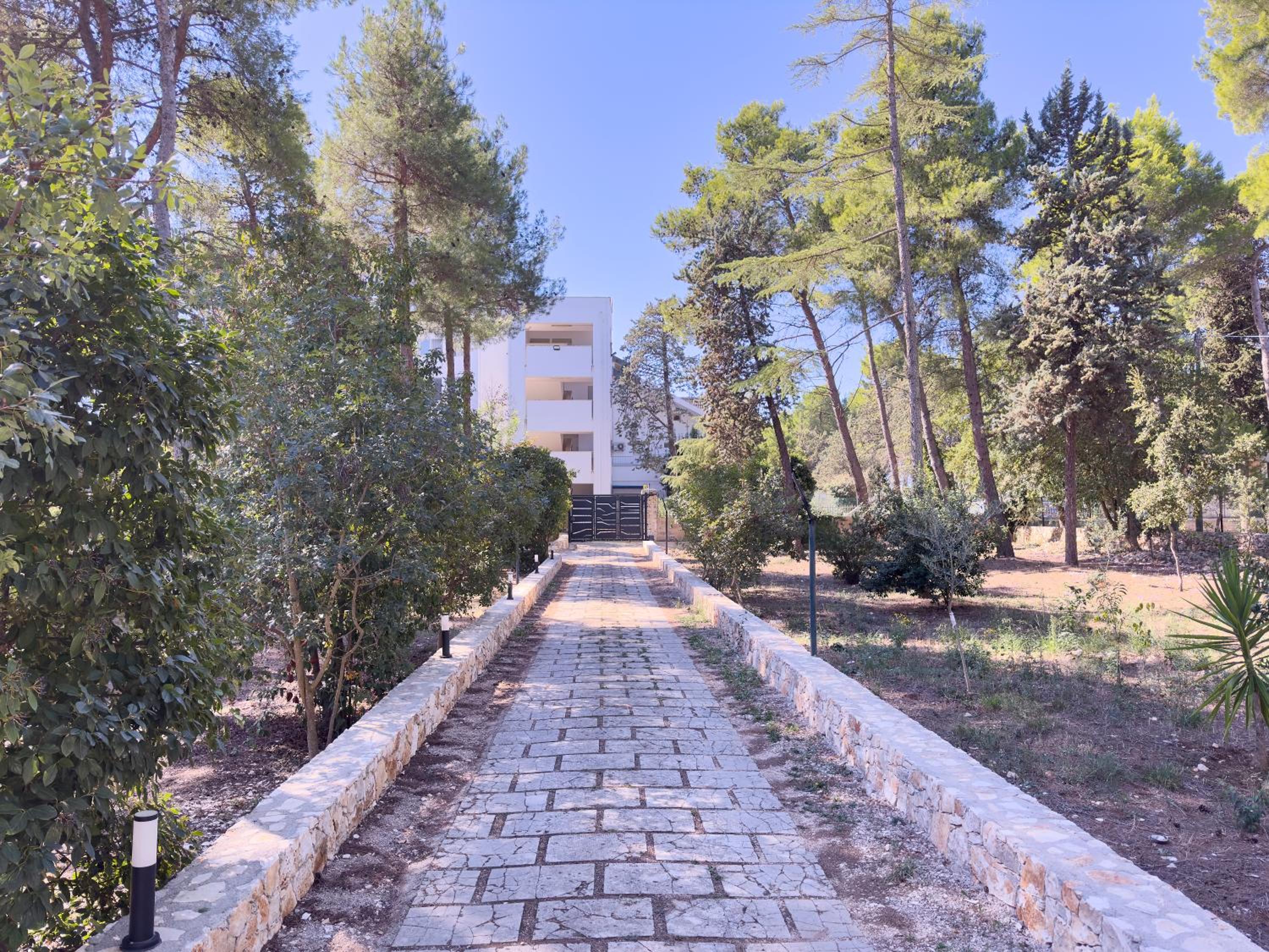 Villa Roby Examotage