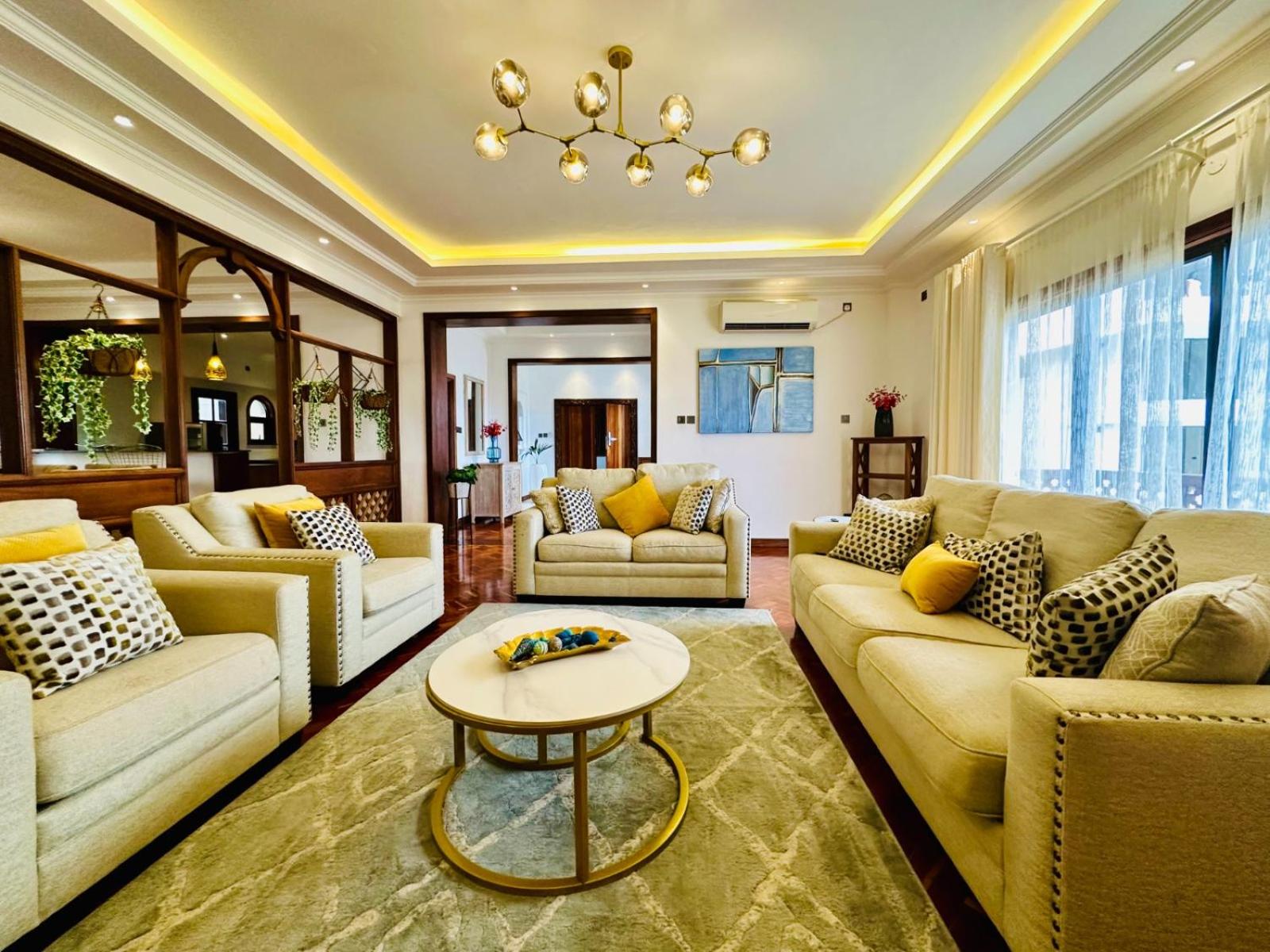 Libra holiday suites