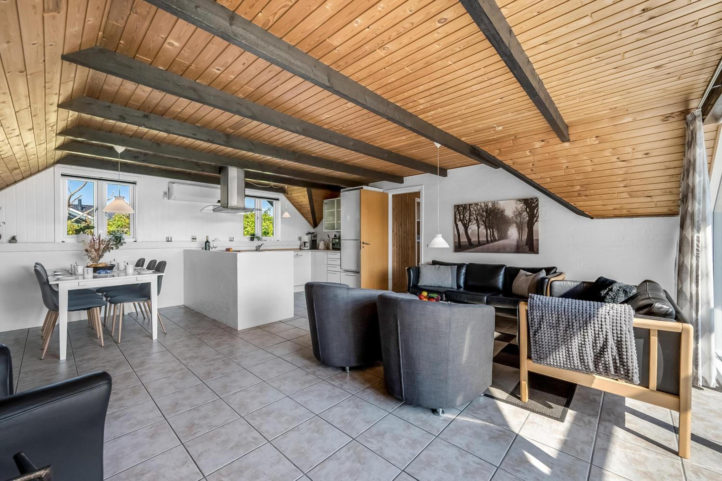 Just 500 Meters From Both The Sea And The Town, This Lovely, Well-Maintained Holiday Home Is Situated view 3