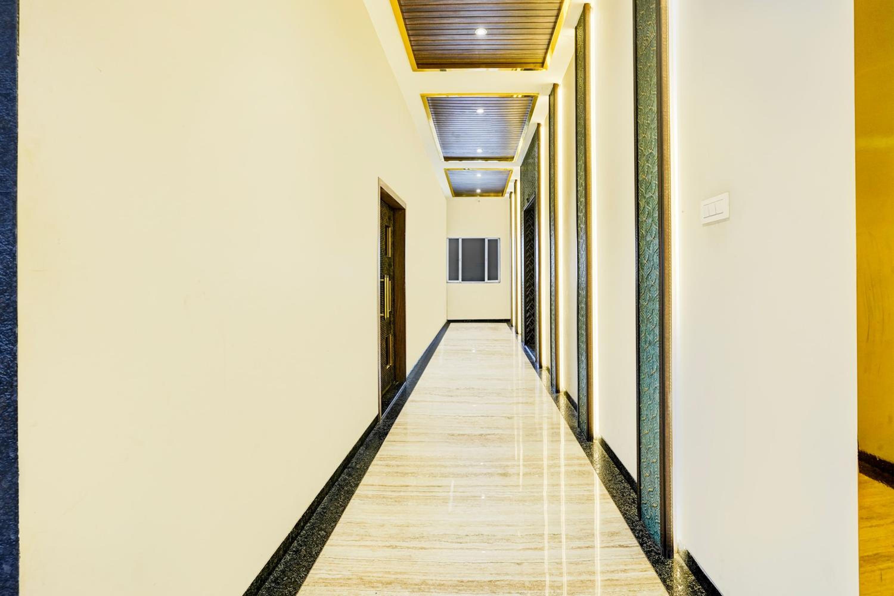 Collection O Kalyan West formerly Sai Nandan view 4