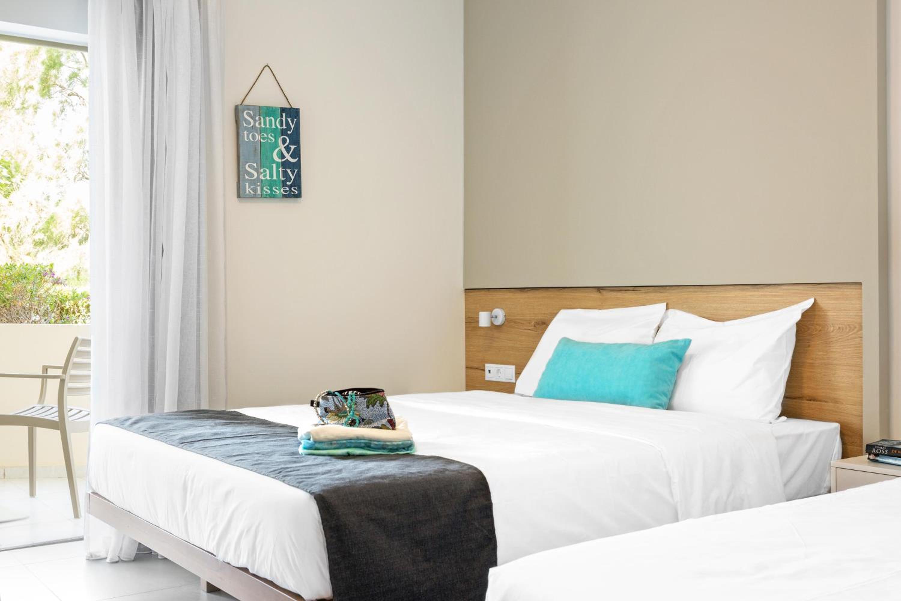 Zeus Hotels Neptuno Beach