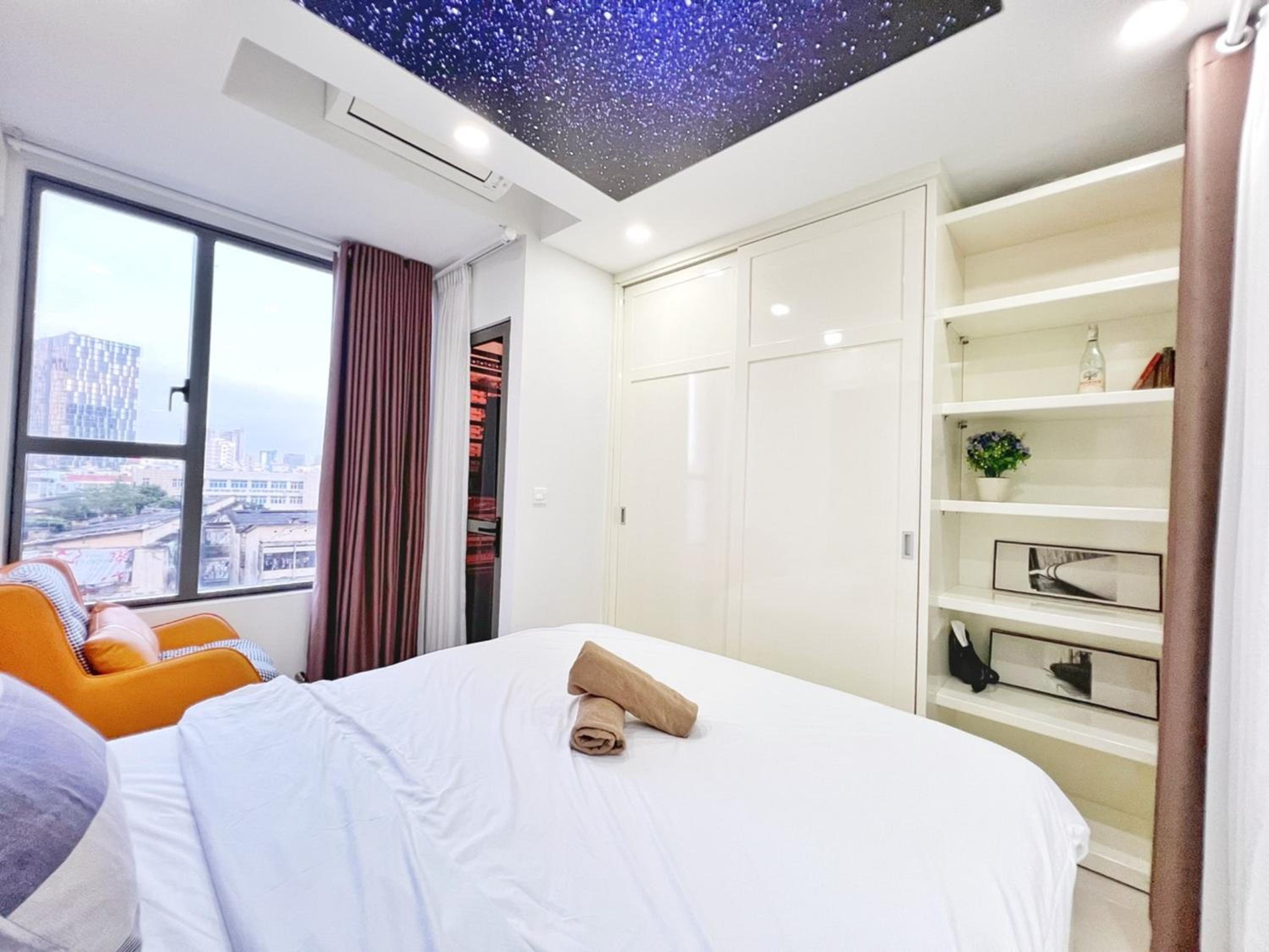 123 Apartment in Ben Van Don street