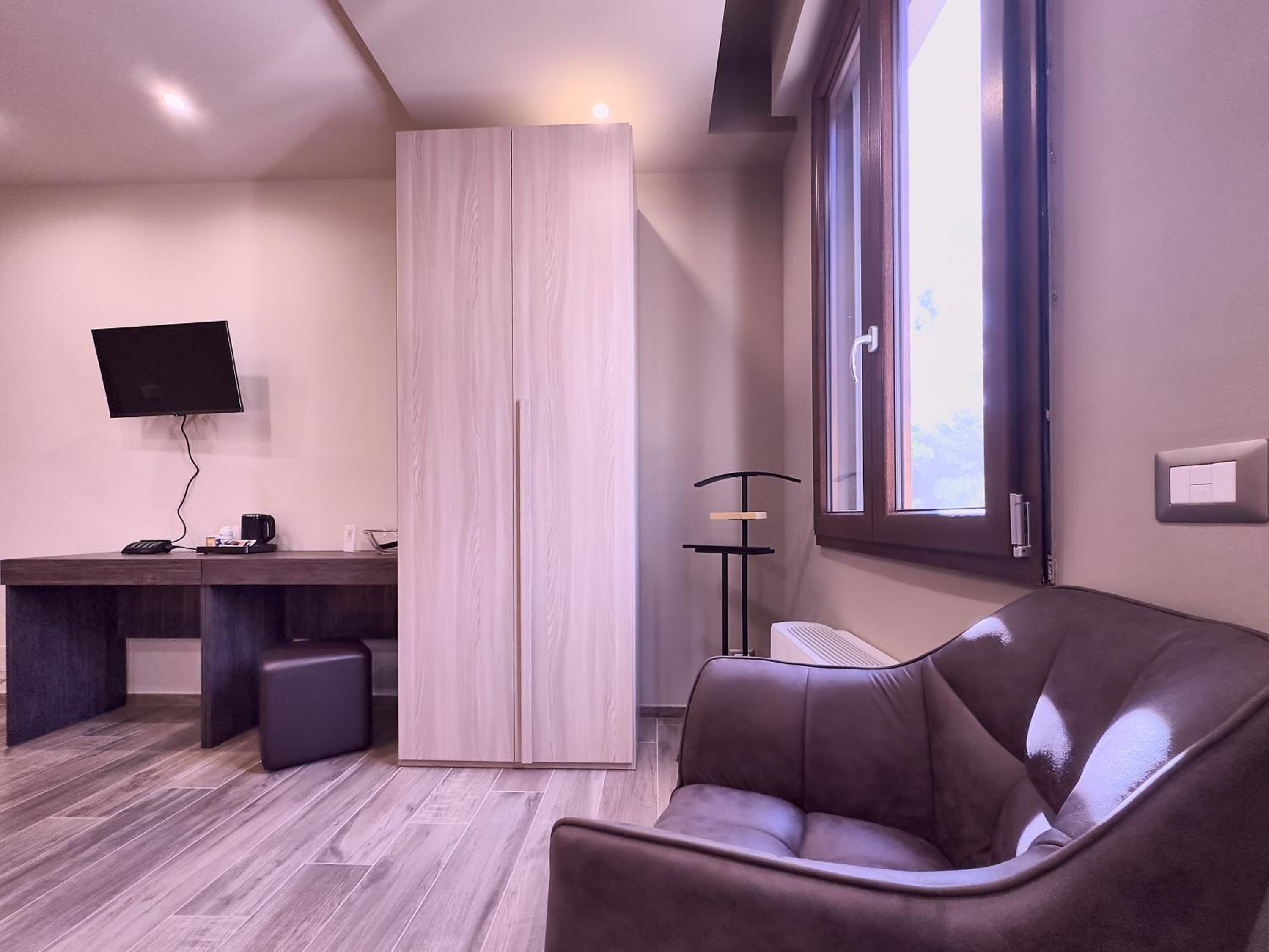 Villa Roby Examotage