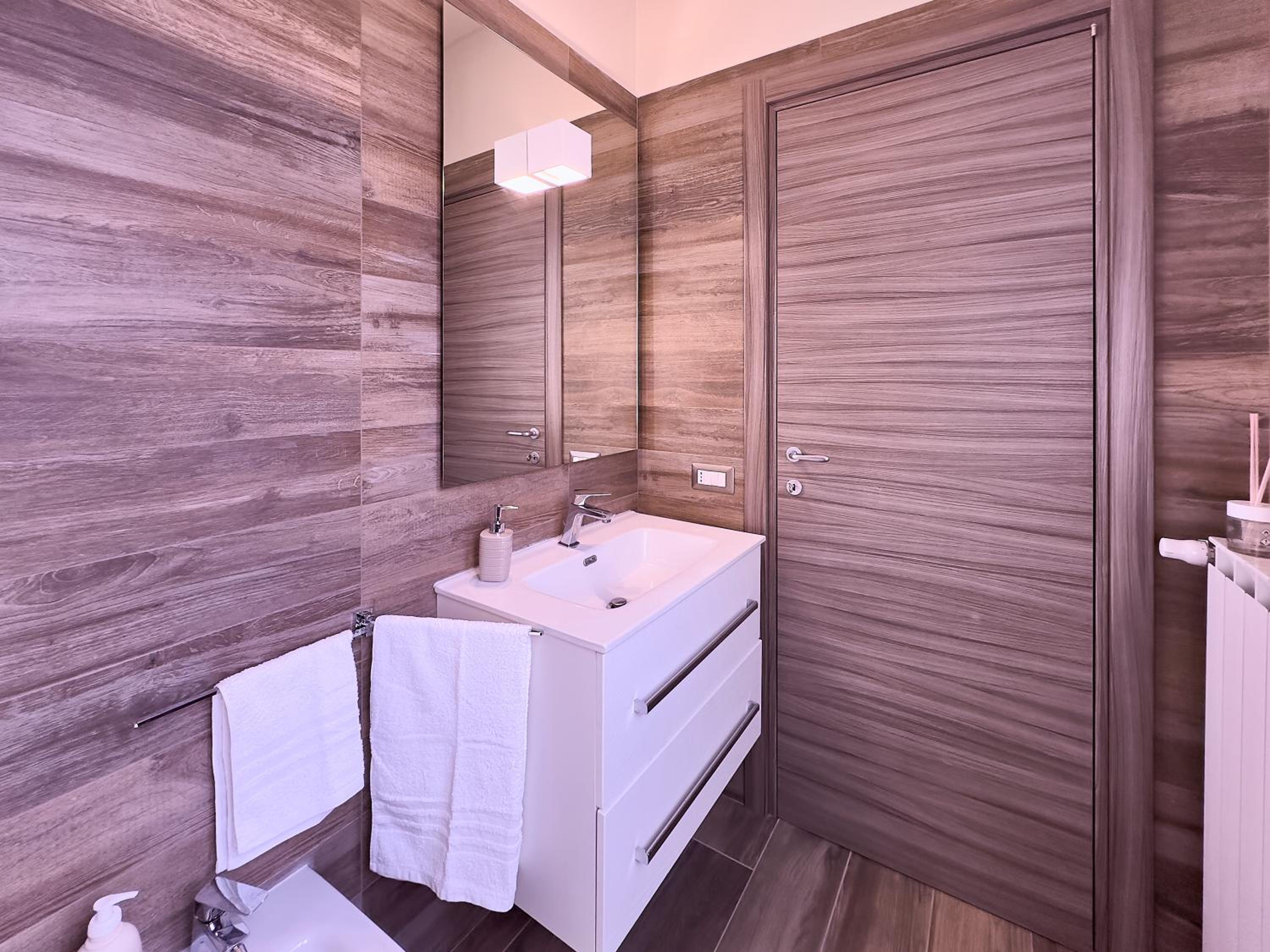 Villa Roby Examotage